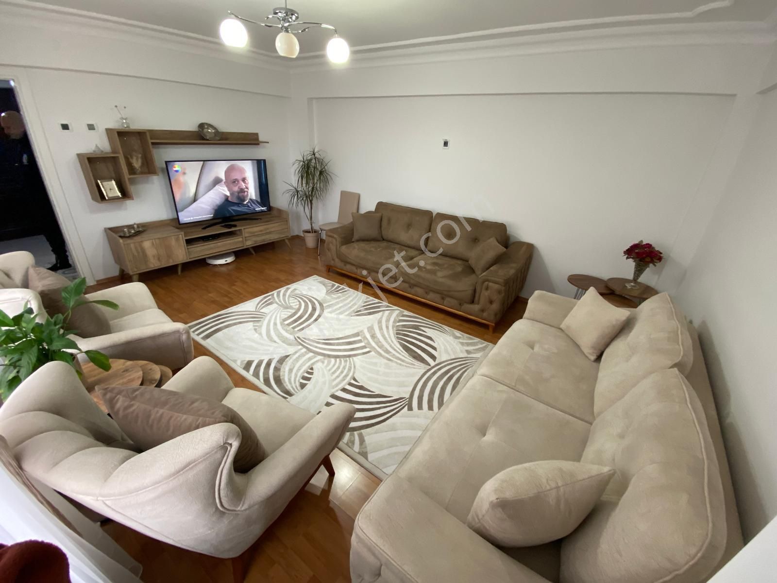 Osmangazi Muradiye'de Ara Kat Masrafsız Acil Satılık Daire - Görsel 3