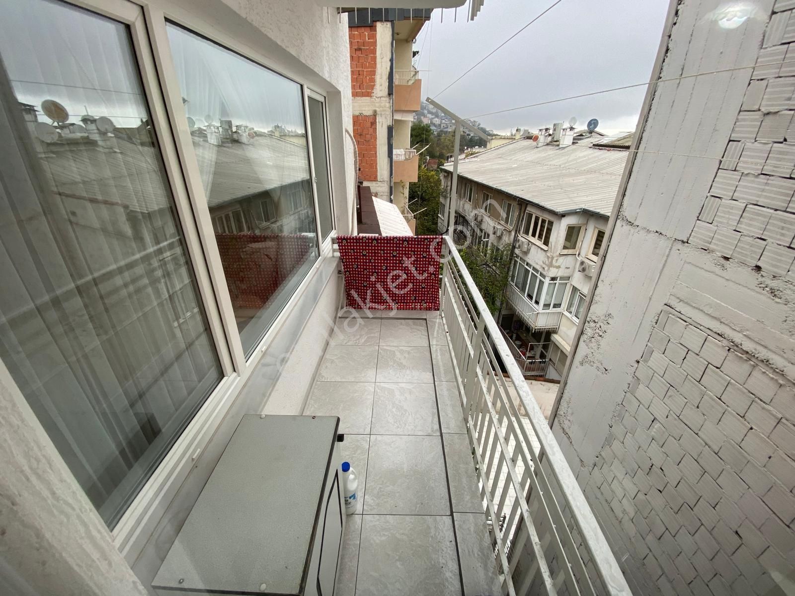 Osmangazi Muradiye'de Ara Kat Masrafsız Acil Satılık Daire - Görsel 8