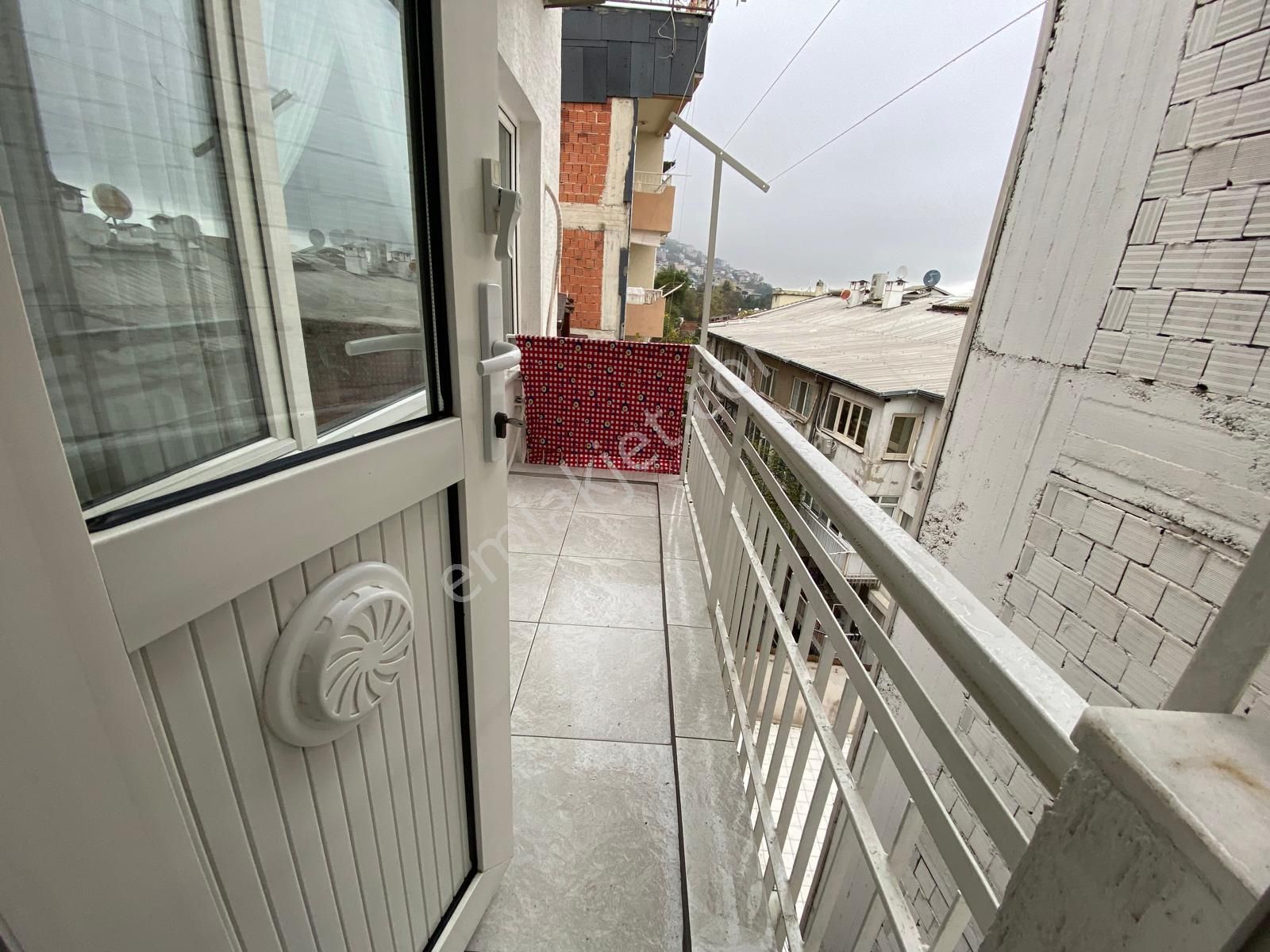 Osmangazi Muradiye'de Ara Kat Masrafsız Acil Satılık Daire - Görsel 7