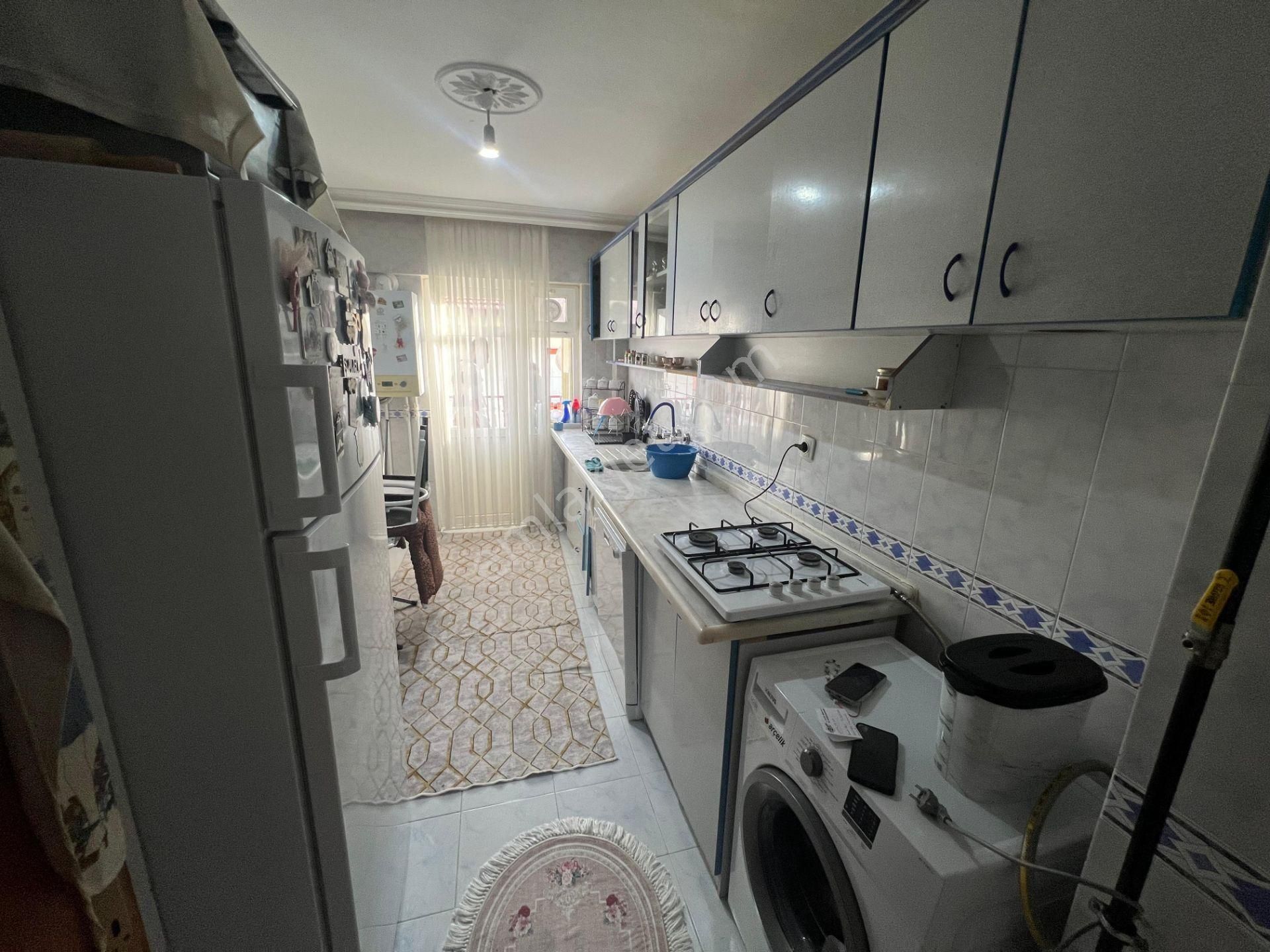 Ufuktepe Mahallesi'nde Çift Balkonlu 3+1 Daire!