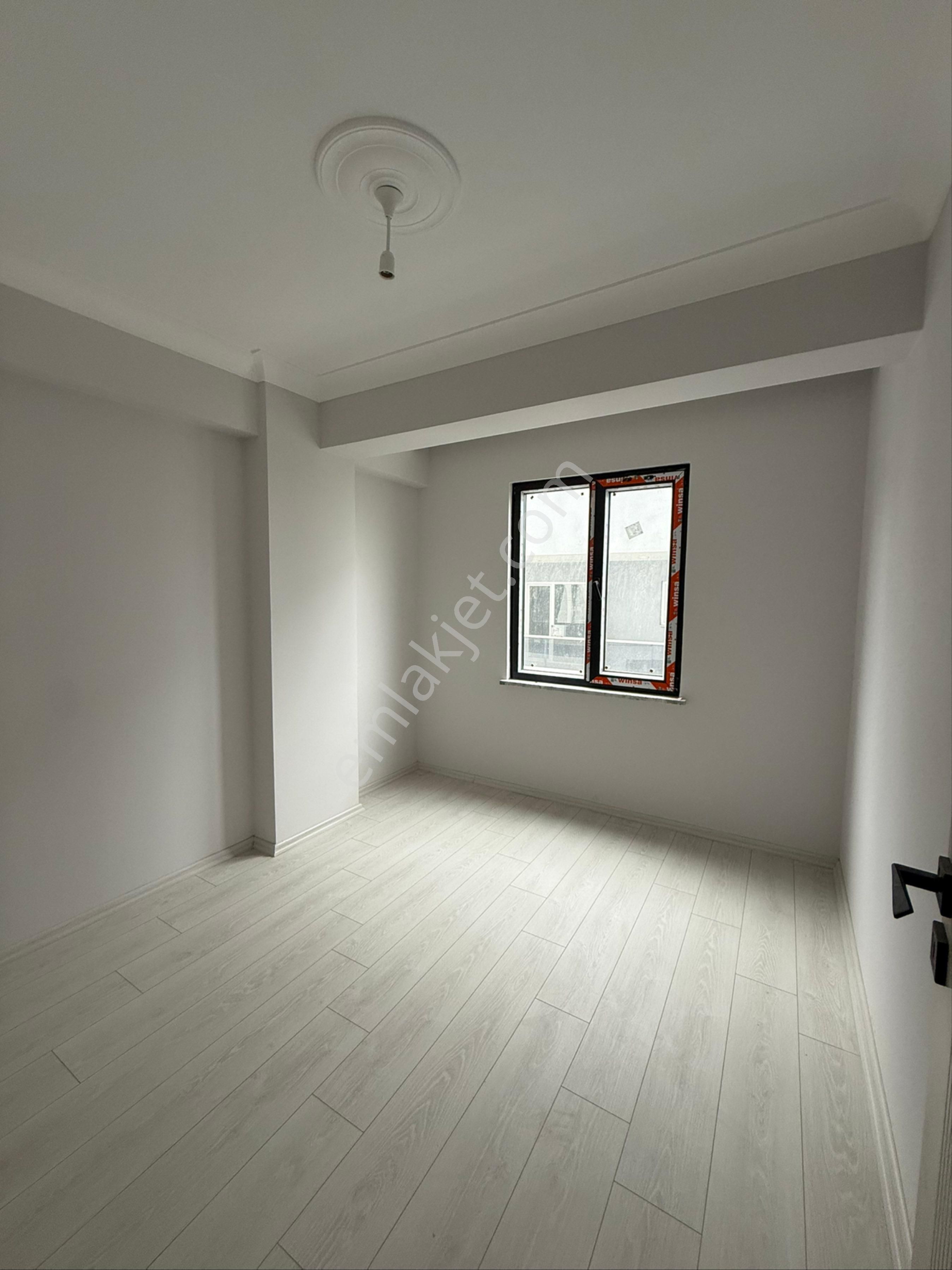 Bursa Osmangazi Demirtaş Barbaros Mahallesinde Satılık 2+1 Daire