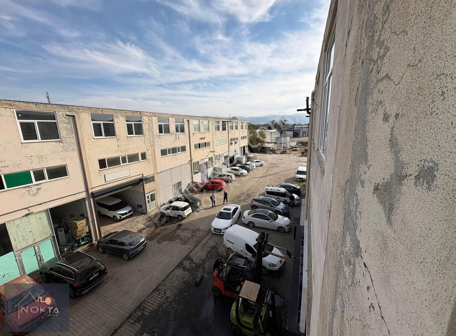 Nokta Emlaktan İzmir Yolu Üzeri Sanayi Bölgesi Kiralık Ofisler - Görsel 31