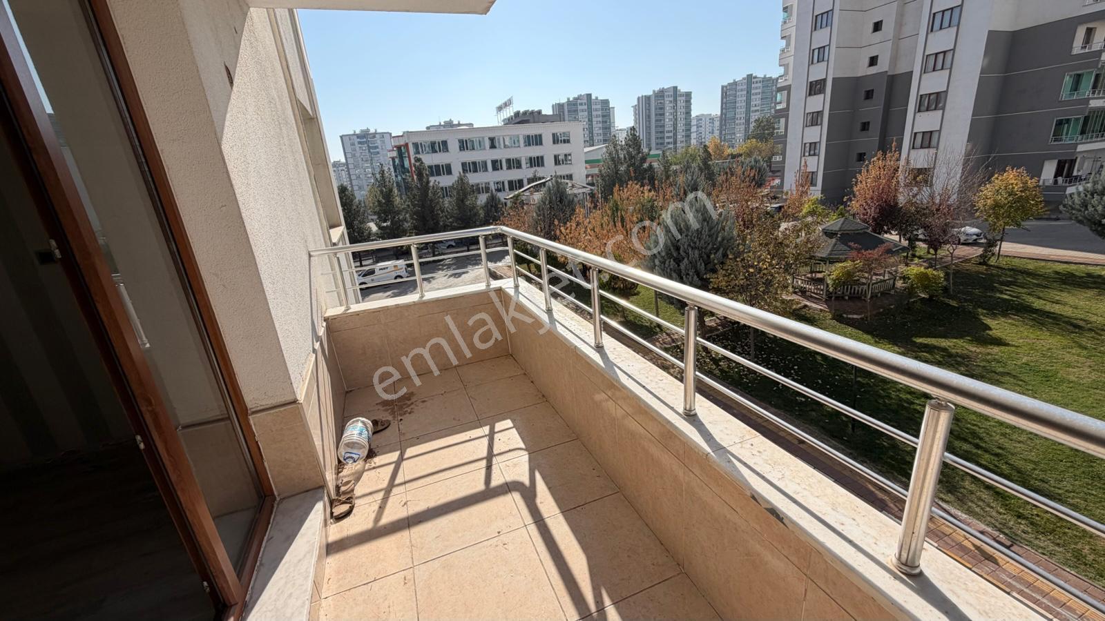Otogar Arkasında Şehir Hastanesi Yanında 3+1 Satılık Daire - Görsel 14