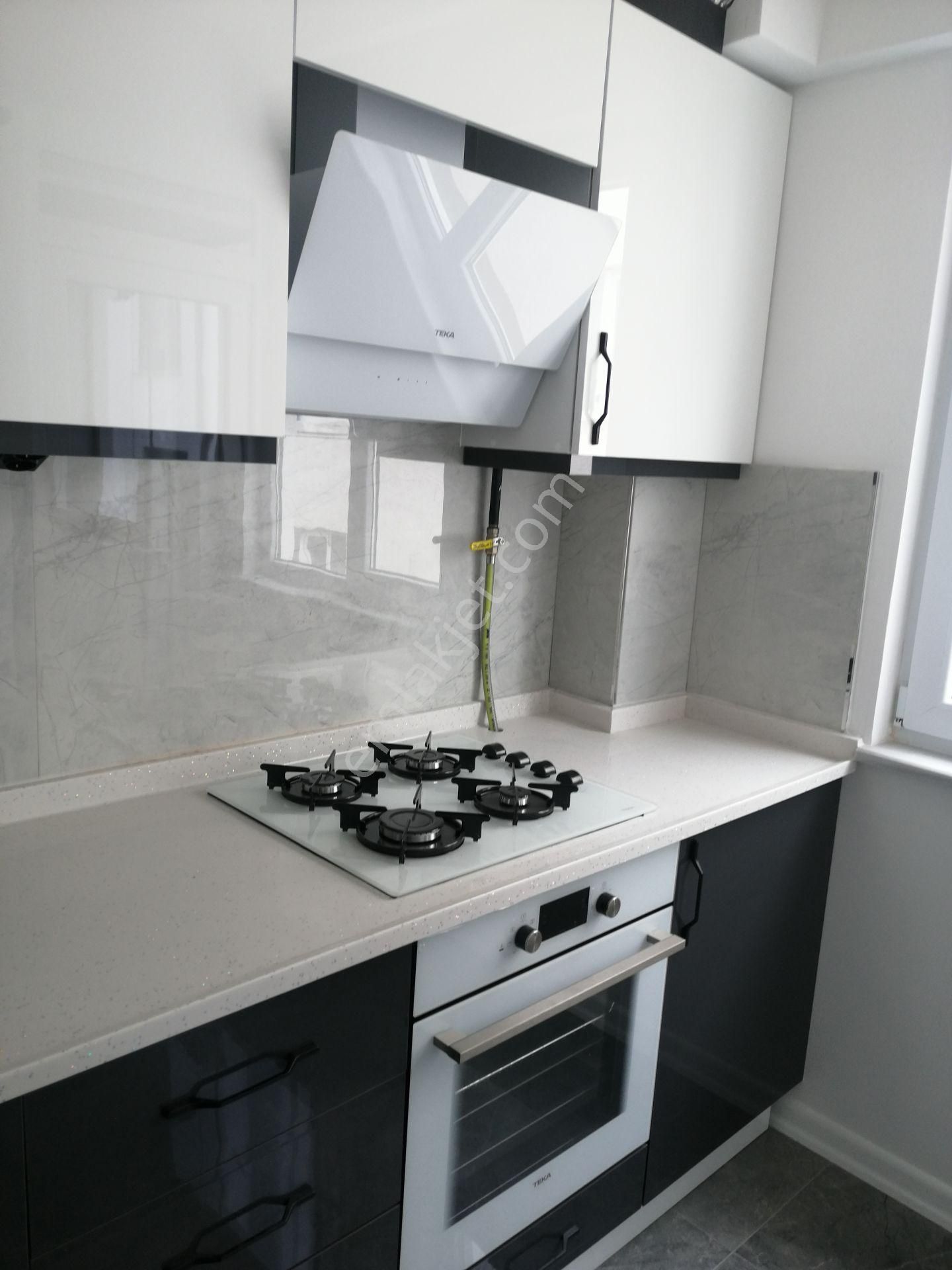 Sahibinden 2+0 Kiralık Daire Ayrı Mutfaklı Ankastre Setli Çamlıca - Görsel 11