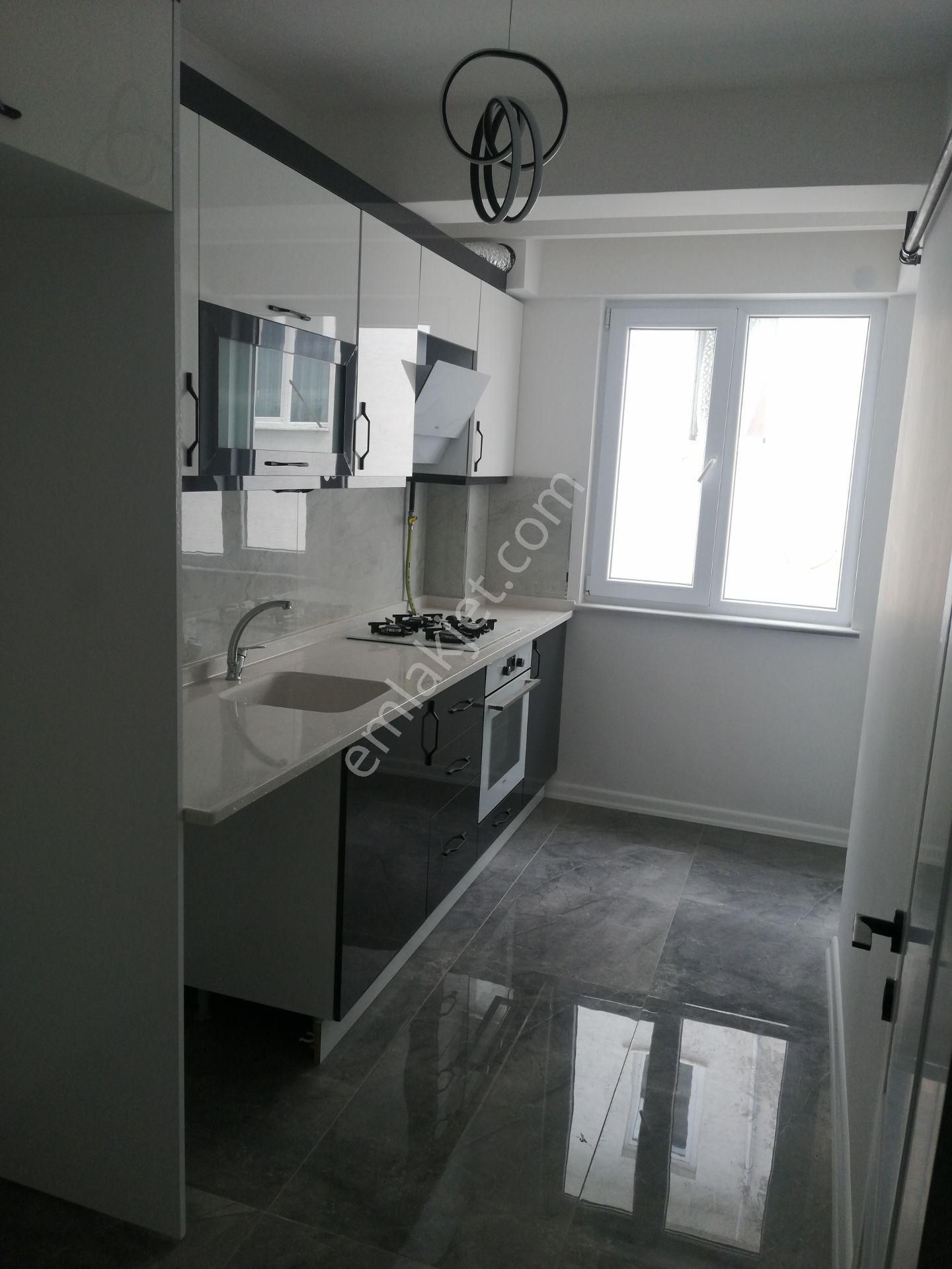 Sahibinden 2+0 Kiralık Daire Ayrı Mutfaklı Ankastre Setli Çamlıca