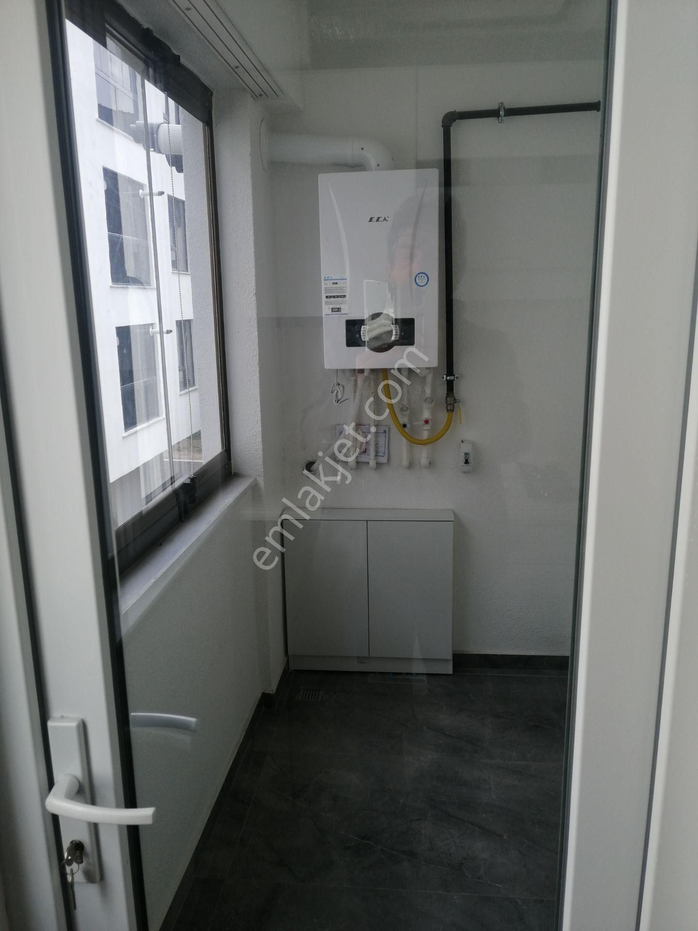 Sahibinden 2+0 Kiralık Daire Ayrı Mutfaklı Ankastre Setli Çamlıca - Görsel 13