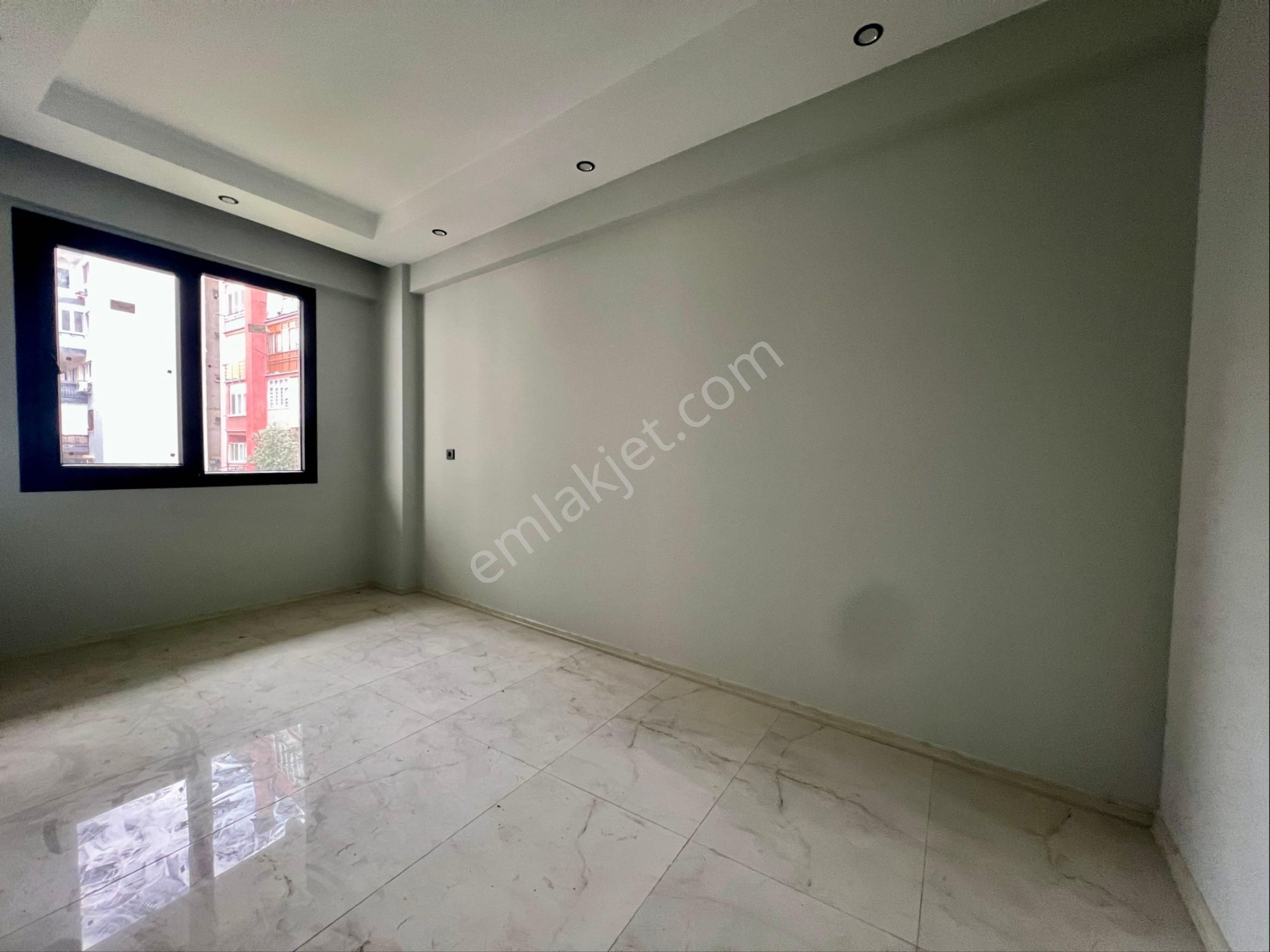 Myra Dan Sırakapılar Mahallesi Nde Satılık 1+1 Apart - Görsel 6