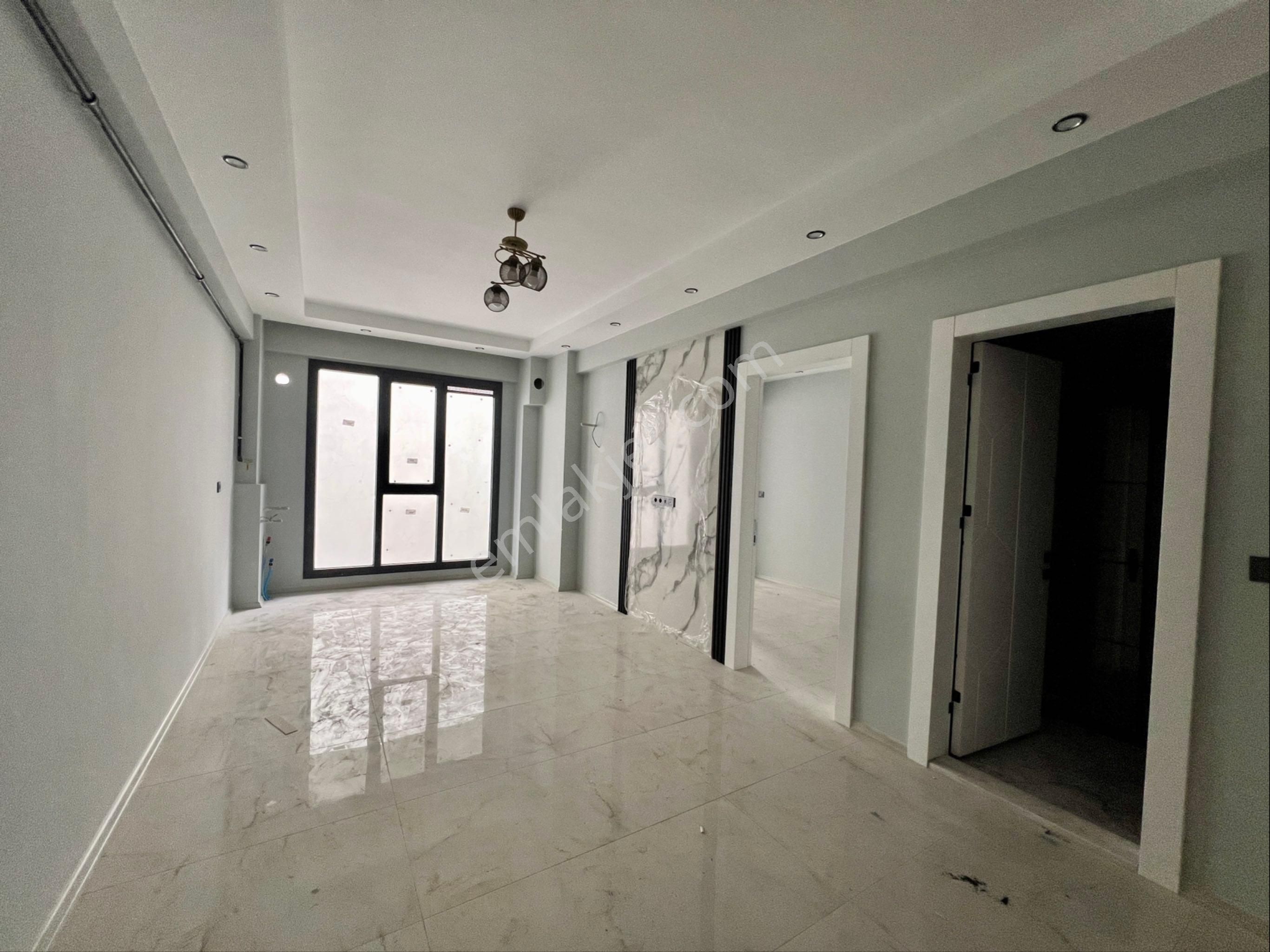 Myra Dan Sırakapılar Mahallesi Nde Satılık 1+1 Apart - Görsel 3