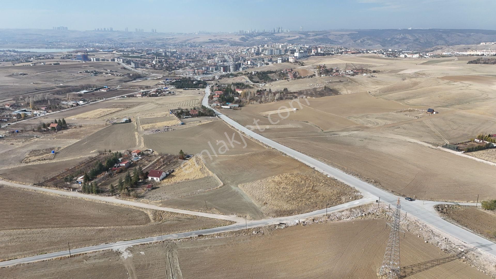 Ankara'da Akaryakıt İstasyonu Ve Ticari İmarlı Satılık Arsa - Görsel 2