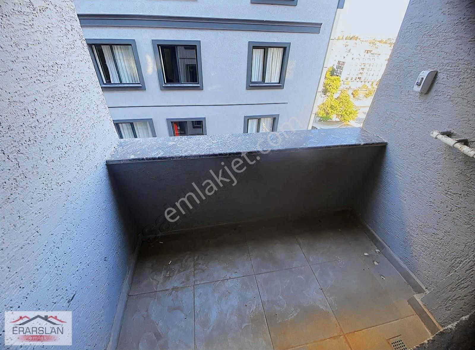 Erarslandan Sıfır Kat 7 Cadde Yanı 3+1daire Ön Cephe Otoparklı - Görsel 9