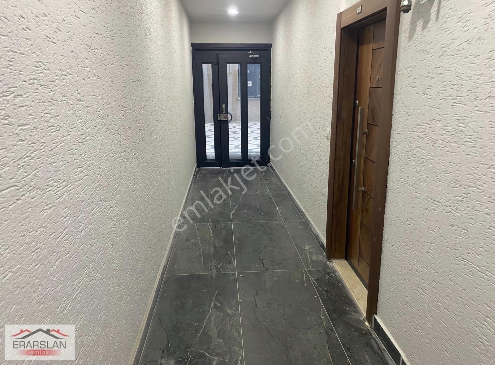 Erarslandan Sıfır Kat 7 Cadde Yanı 3+1daire Ön Cephe Otoparklı - Görsel 20