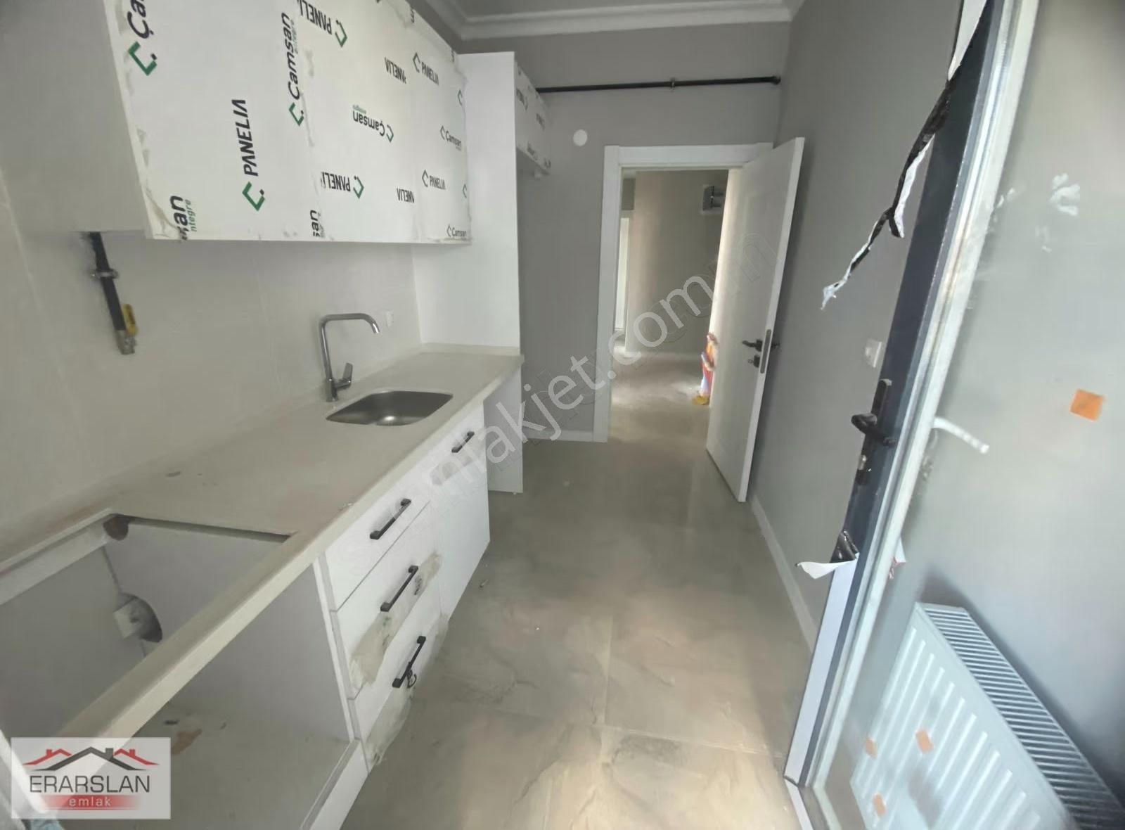 Erarslandan Sıfır Kat 7 Cadde Yanı 3+1daire Ön Cephe Otoparklı - Görsel 12