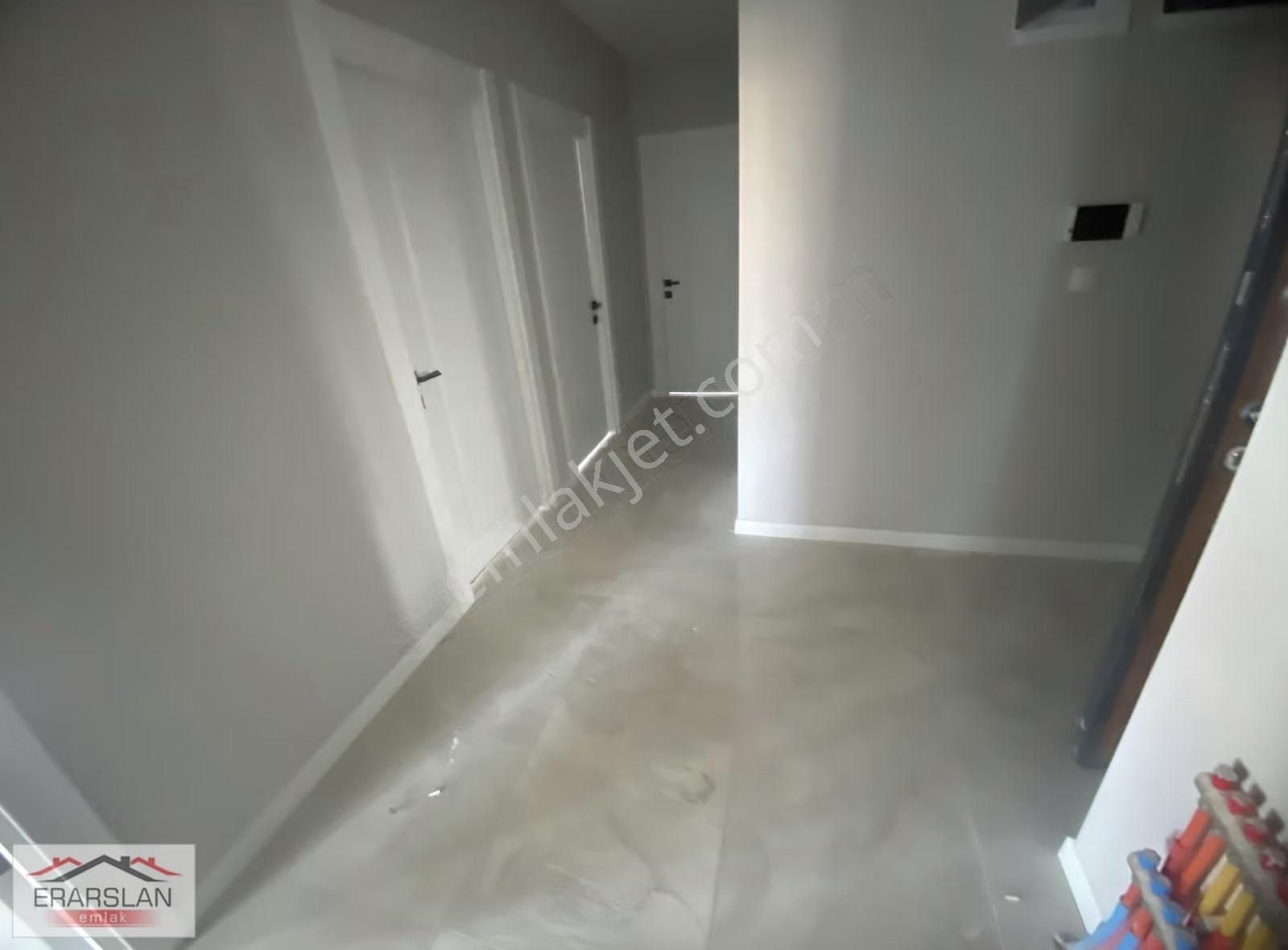 Erarslandan Sıfır Kat 7 Cadde Yanı 3+1daire Ön Cephe Otoparklı - Görsel 18