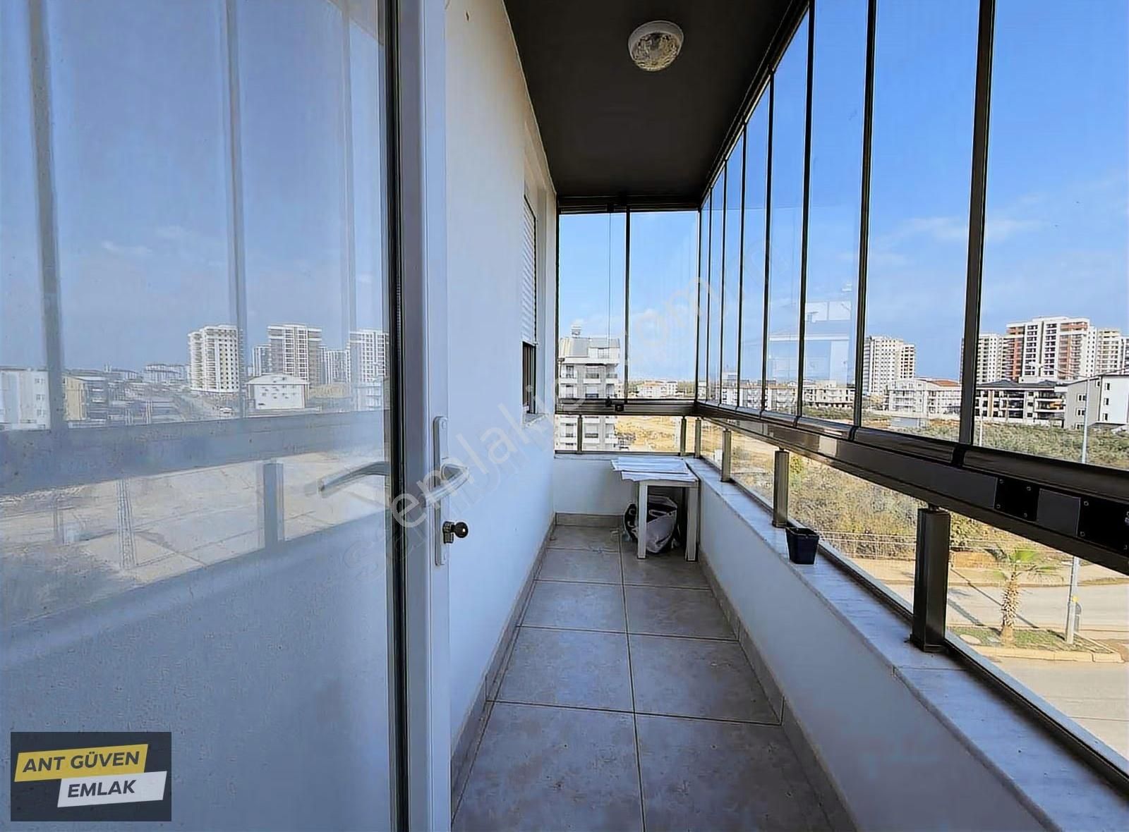 Devlet Hastanesine Yakın 2+1 Asansörlü Eşyalı Satılık Arakat - Görsel 10