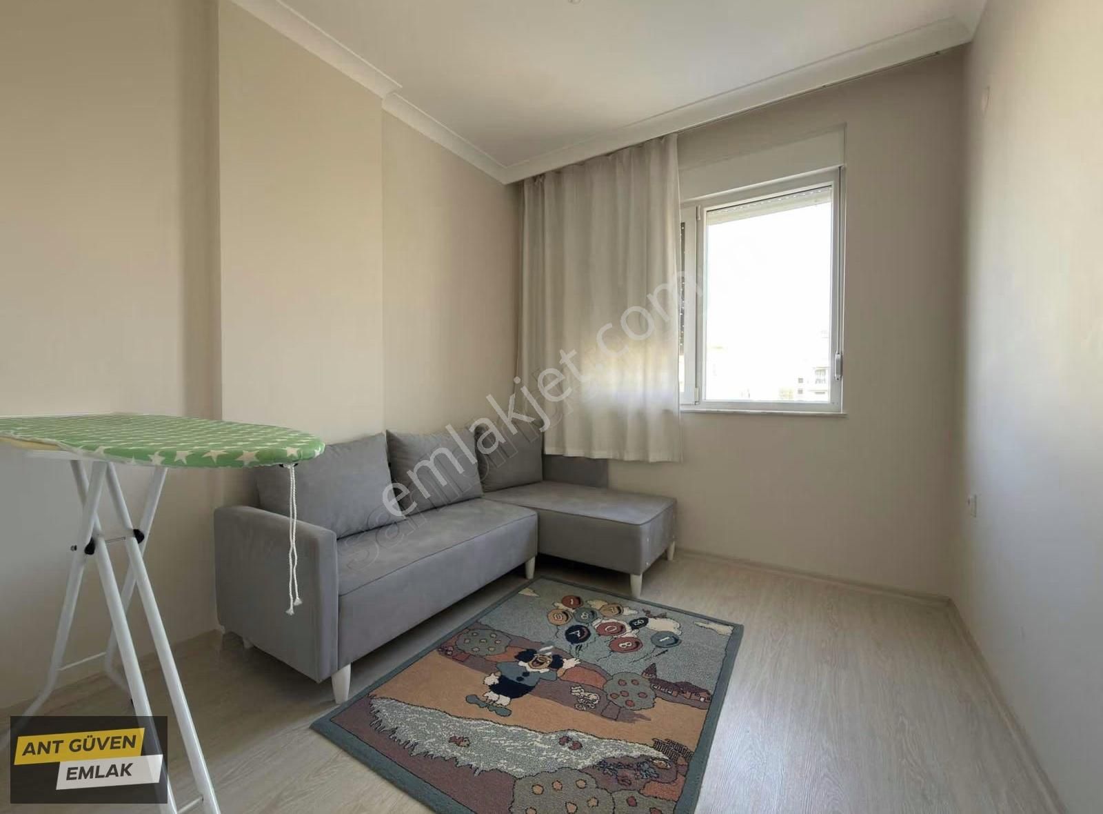 Devlet Hastanesine Yakın 2+1 Asansörlü Eşyalı Satılık Arakat - Görsel 4
