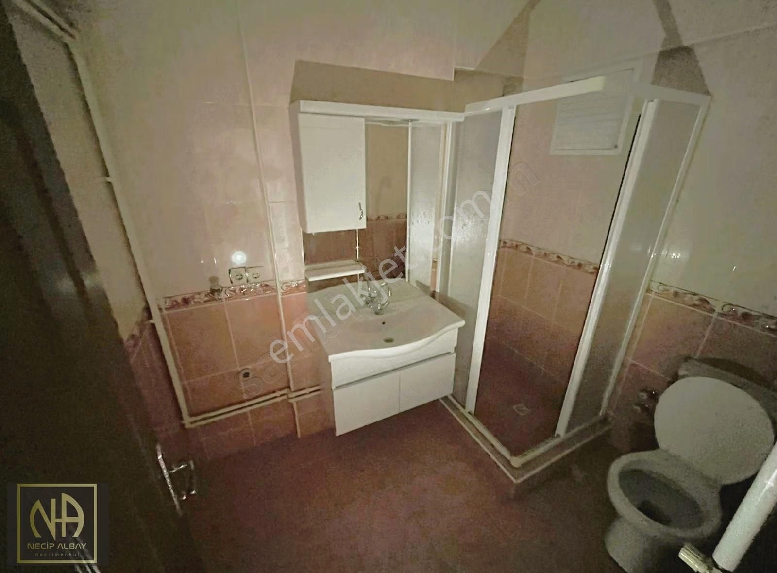 Etlik'de Cadde Üzeri Ön Cephe Masrafsız Fırsat 3+1 Satılık Daire - Görsel 27