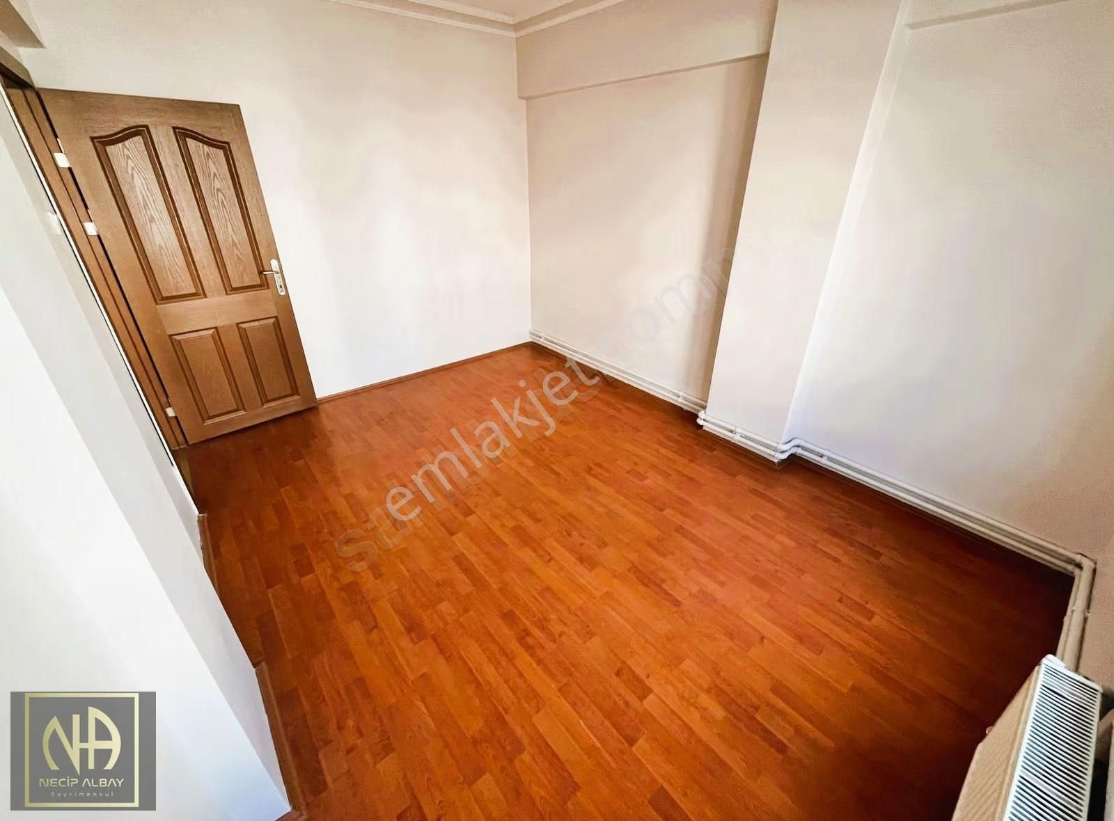 Etlik'de Cadde Üzeri Ön Cephe Masrafsız Fırsat 3+1 Satılık Daire - Görsel 16