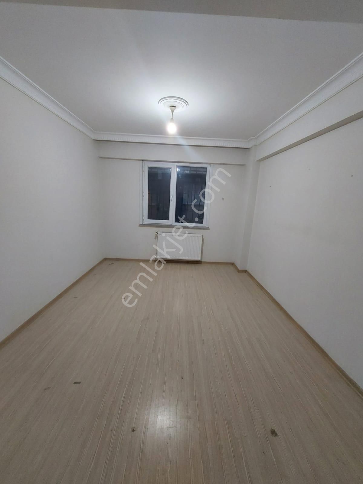 Namık Kemal Mahallesinde 2+1 Yüksek Giriş - Görsel 9