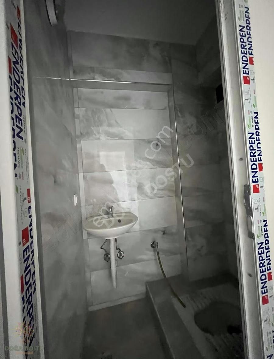 Bornova Naldöken De Kapalı Mutfaklı Temiz 2+1 Daire - Görsel 9