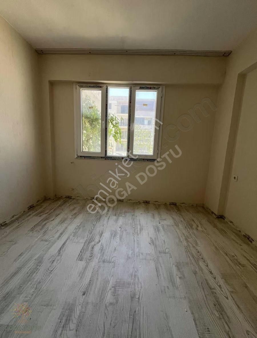 Bornova Naldöken De Kapalı Mutfaklı Temiz 2+1 Daire - Görsel 6