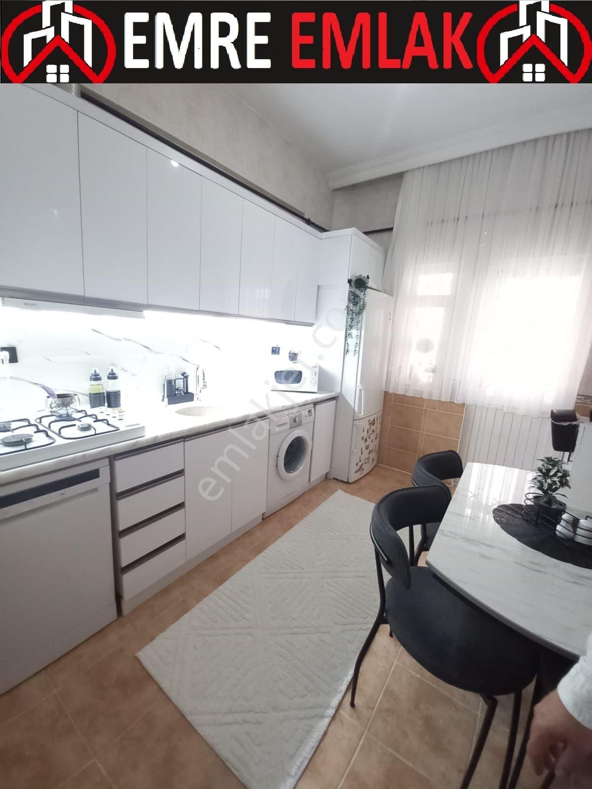 Emre Emlak'tan Selçuklu'da Masrafsız Balkonlu 3+1 Satılık Daire