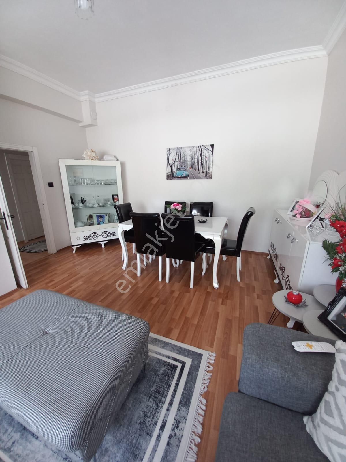 Emre Emlak'tan Selçuklu'da Masrafsız Balkonlu 3+1 Satılık Daire - Görsel 11