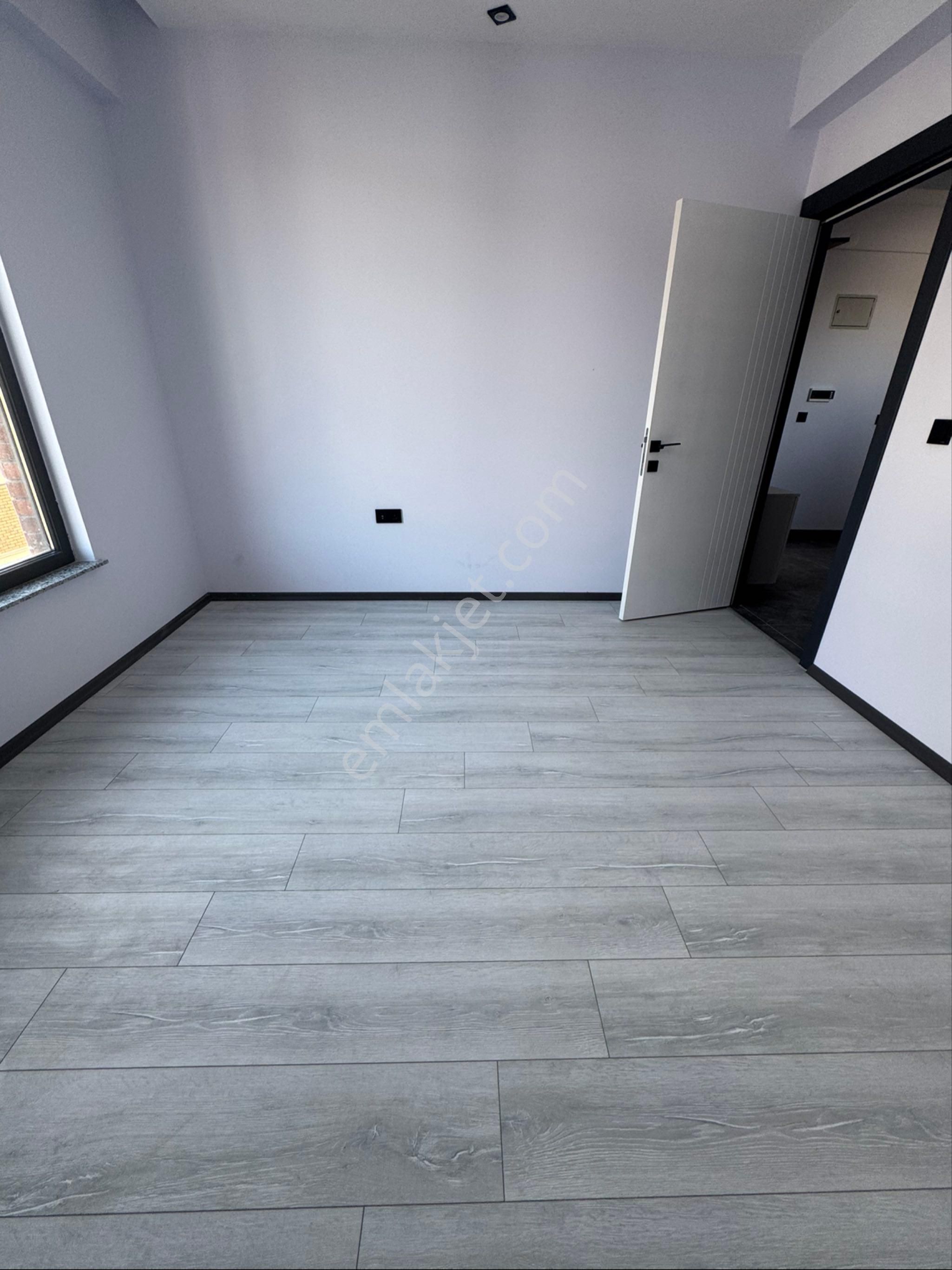 Conker İnşaat Emlak’tan Çamlıca Mahallesi 2+0 Sıfır Kiralık Daire - Görsel 10