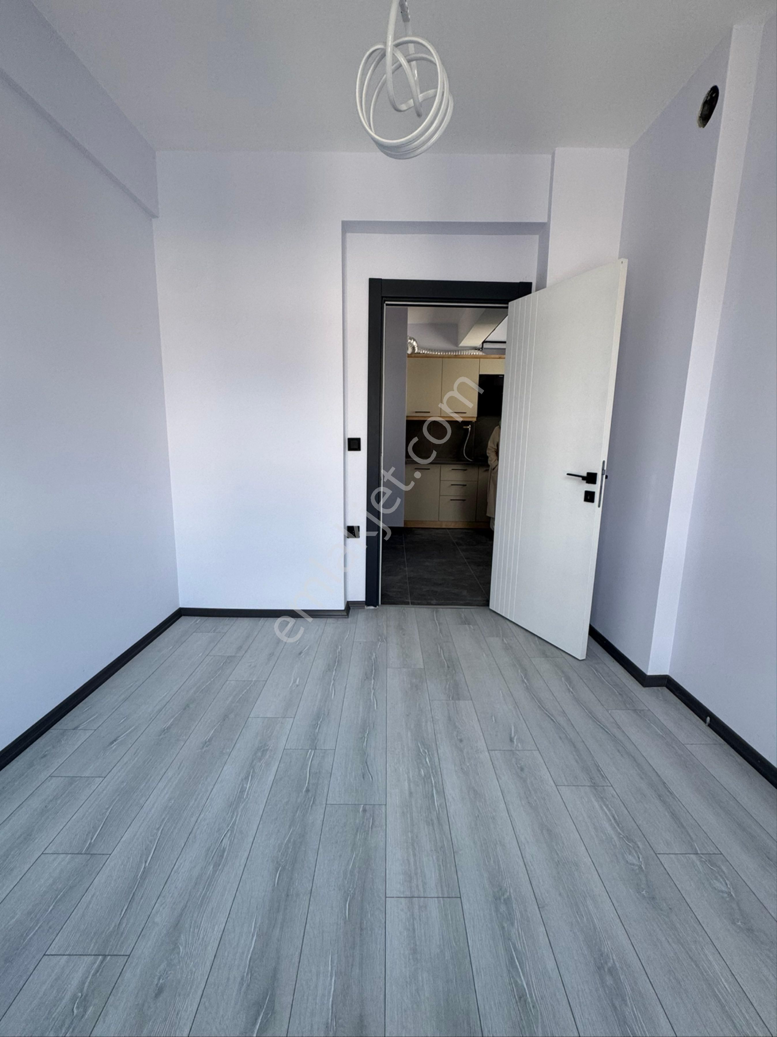 Conker İnşaat Emlak’tan Çamlıca Mahallesi 2+0 Sıfır Kiralık Daire - Görsel 20