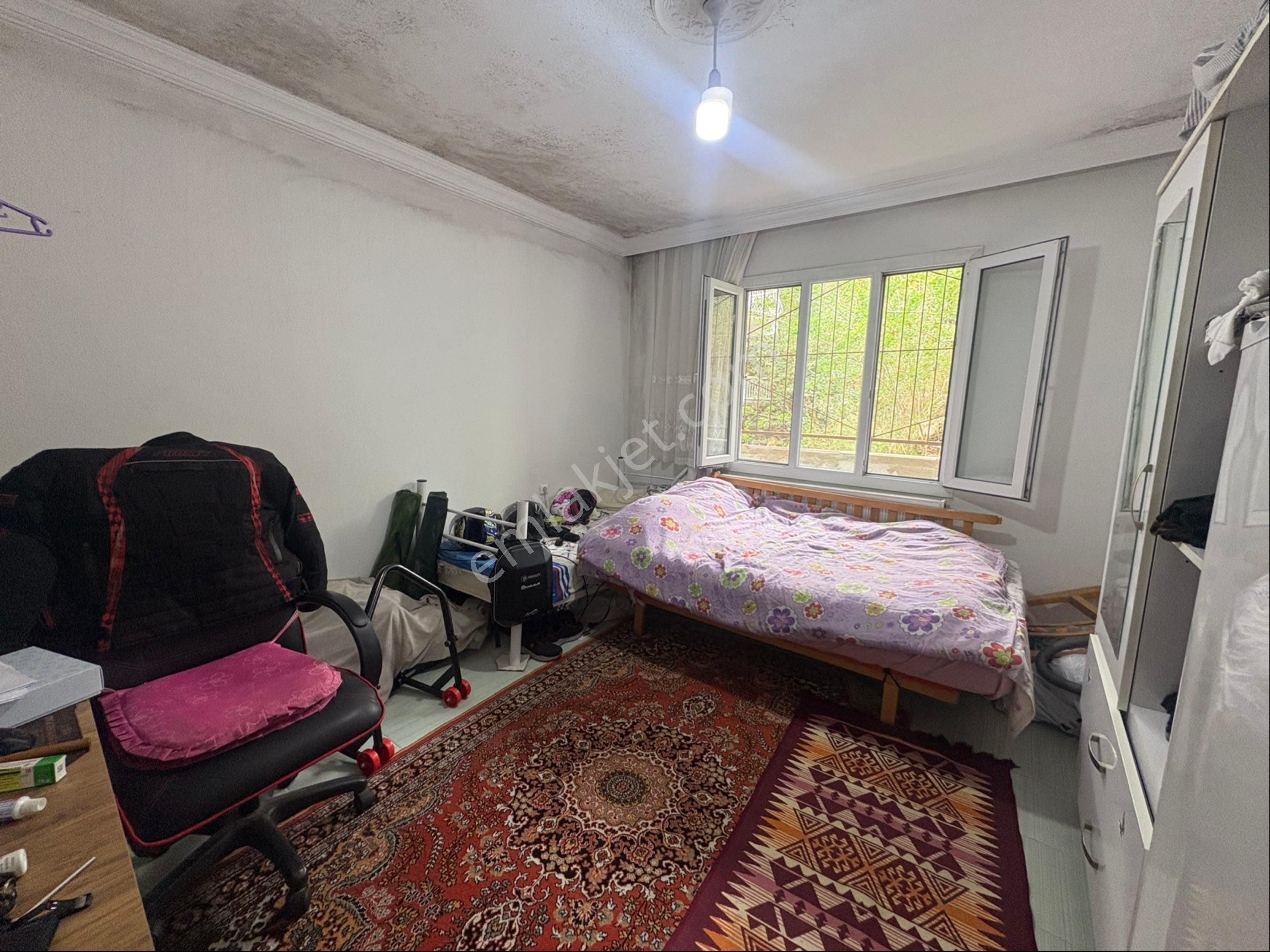 İzmir Karabağlar Peker Mahallesinde Satılık Komple Bina - Görsel 17