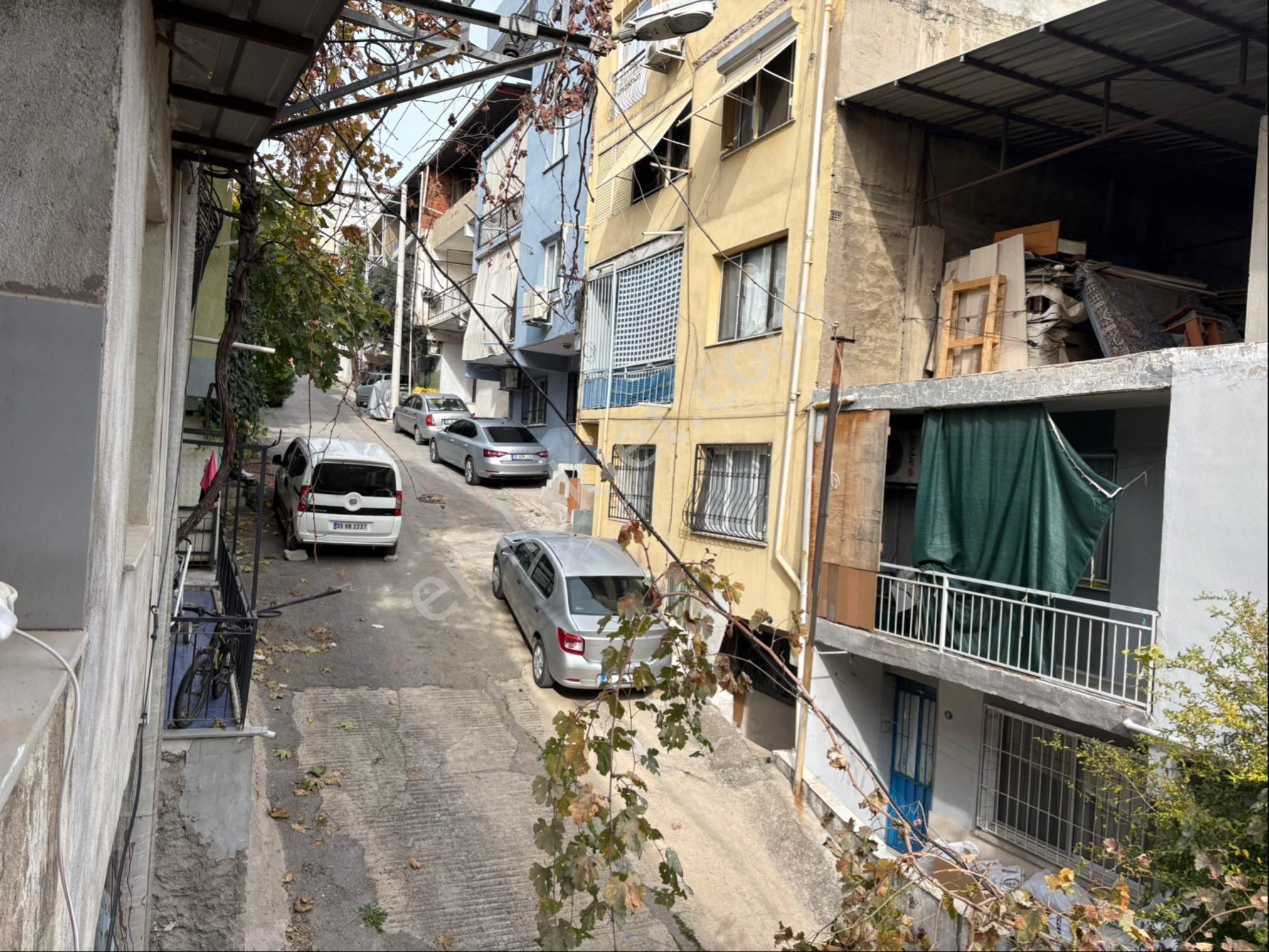 İzmir Karabağlar Peker Mahallesinde Satılık Komple Bina - Görsel 33