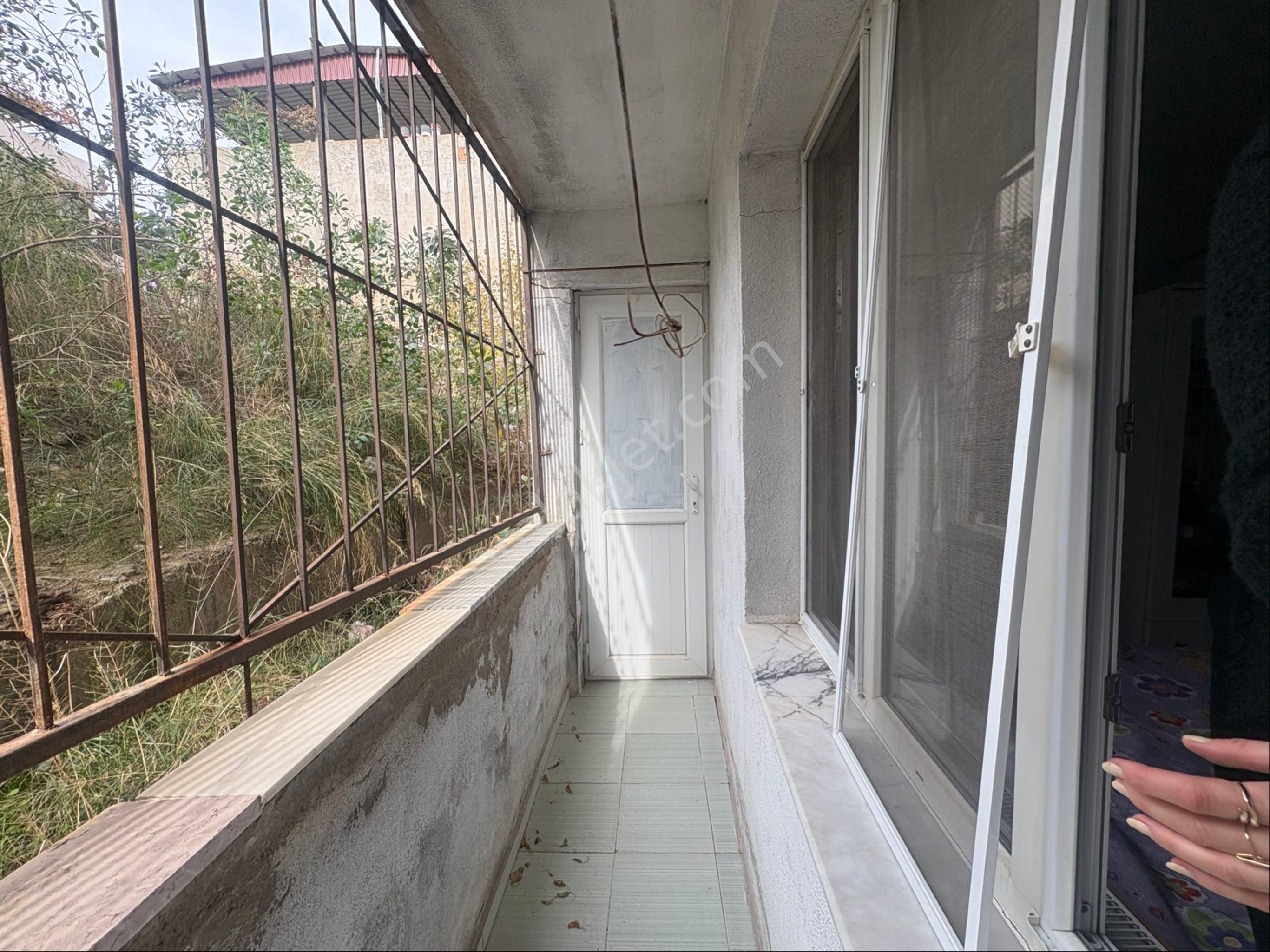 İzmir Karabağlar Peker Mahallesinde Satılık Komple Bina - Görsel 20