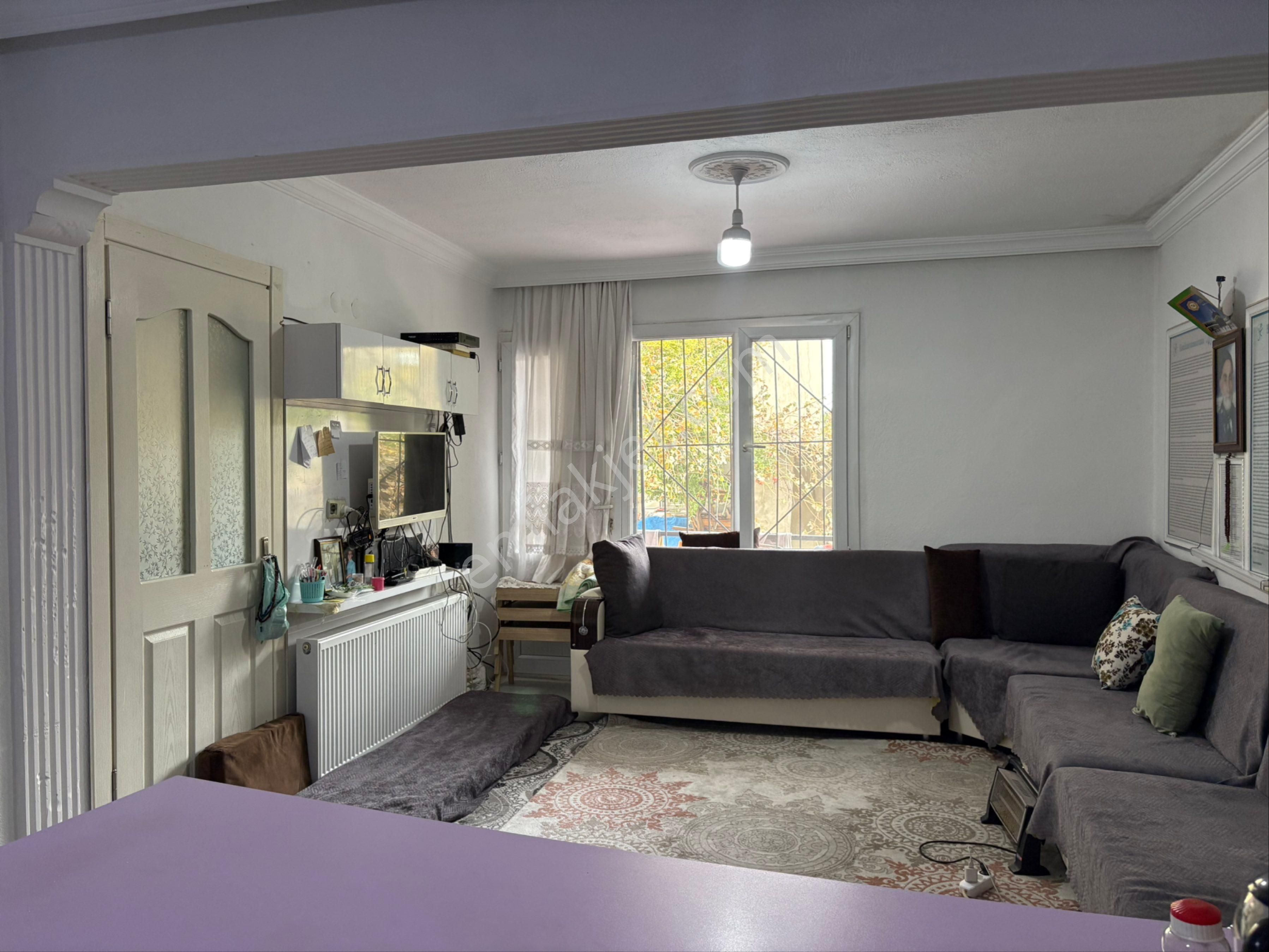 İzmir Karabağlar Peker Mahallesinde Satılık Komple Bina - Görsel 6