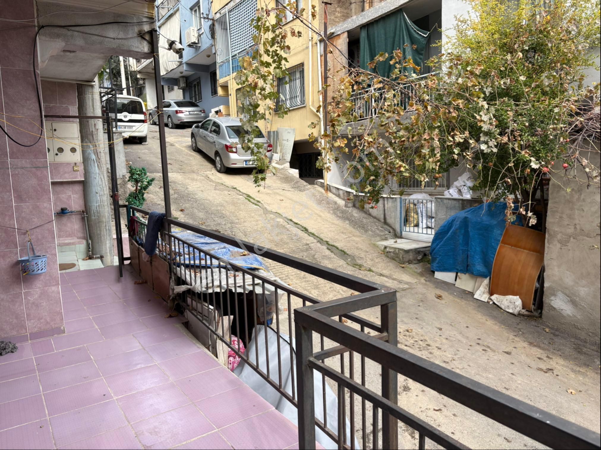 İzmir Karabağlar Peker Mahallesinde Satılık Komple Bina - Görsel 27