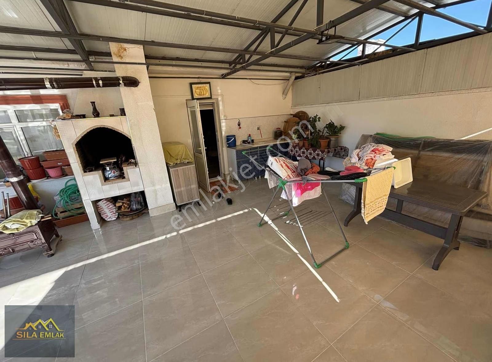 Sincan Mareşal'de Satılık 4+1 Dubleks Teraslı Yapılı Daire! - Görsel 5