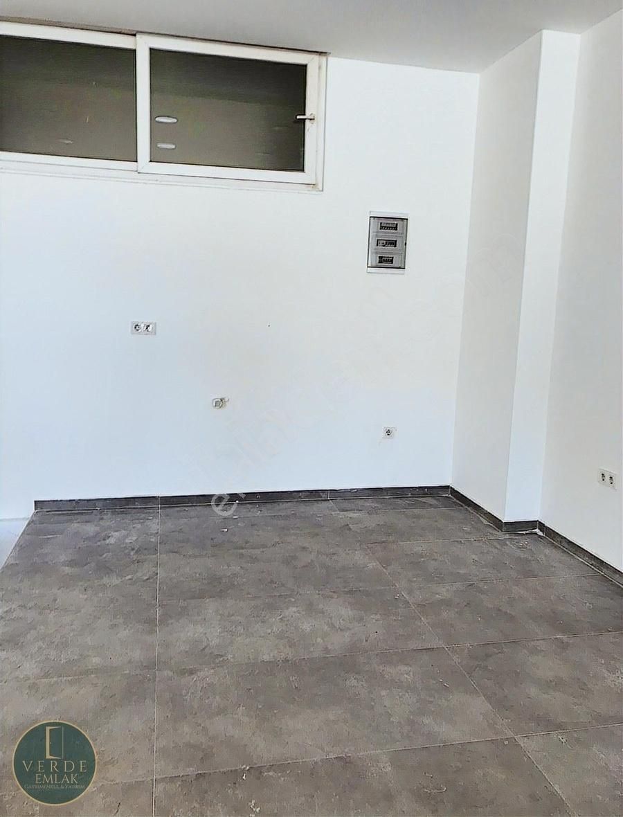 Çeşme Migros Yakını Cadde Üstü 350 M2 Geniş Cepheli Mağaza - Görsel 8