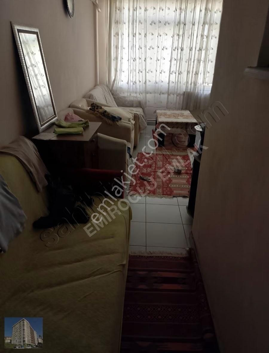 Yedikule Caddesi'nde 3 Katlı 240 Mt Komple Bina 70.000 - Görsel 27