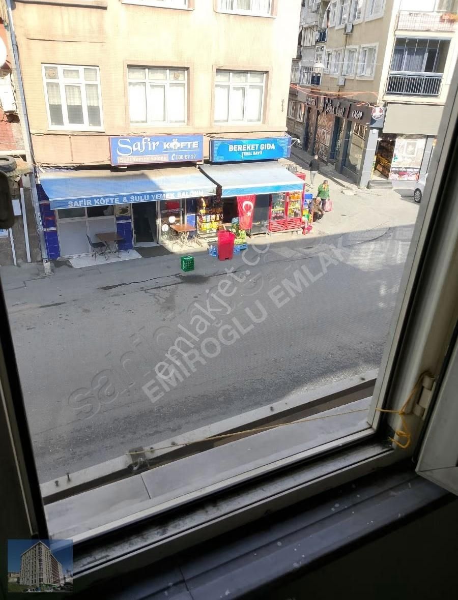 Yedikule Caddesi'nde 3 Katlı 240 Mt Komple Bina 70.000 - Görsel 35