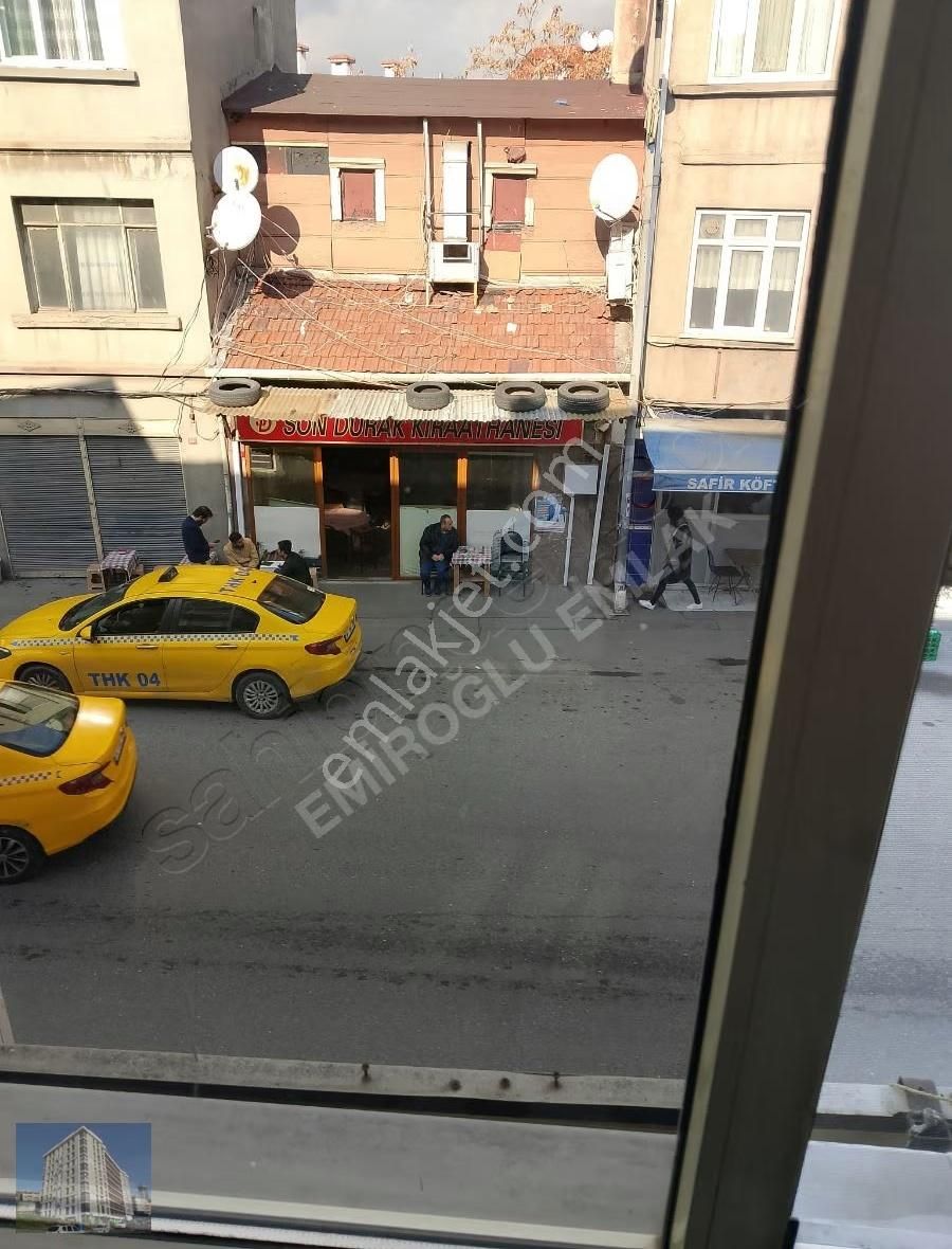 Yedikule Caddesi'nde 3 Katlı 240 Mt Komple Bina 70.000 - Görsel 25