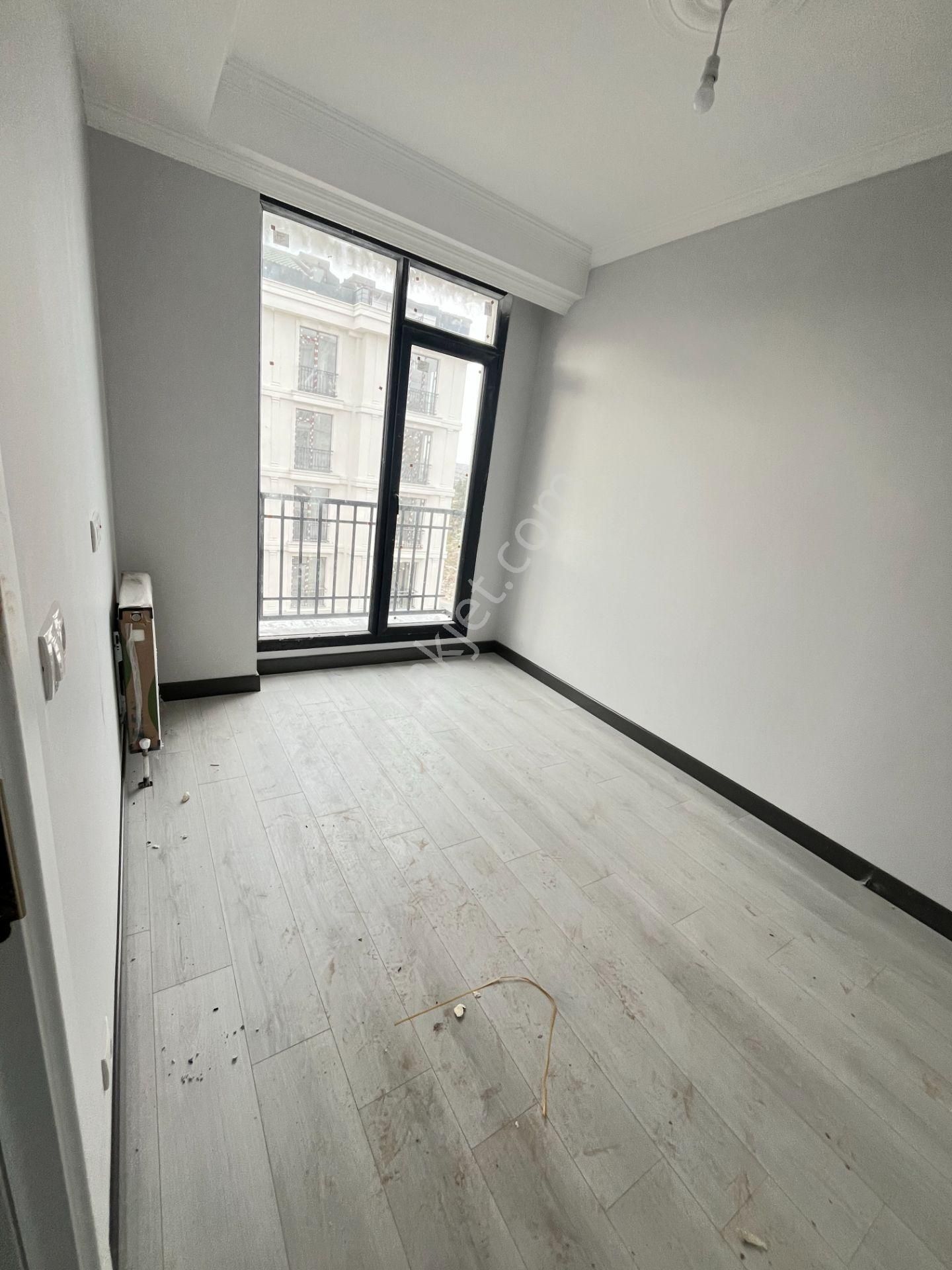 Büyükçekmece Atatürk Mah Sıfır Lüks Butik Sitede 2+1 Satılık Daire - Görsel 2