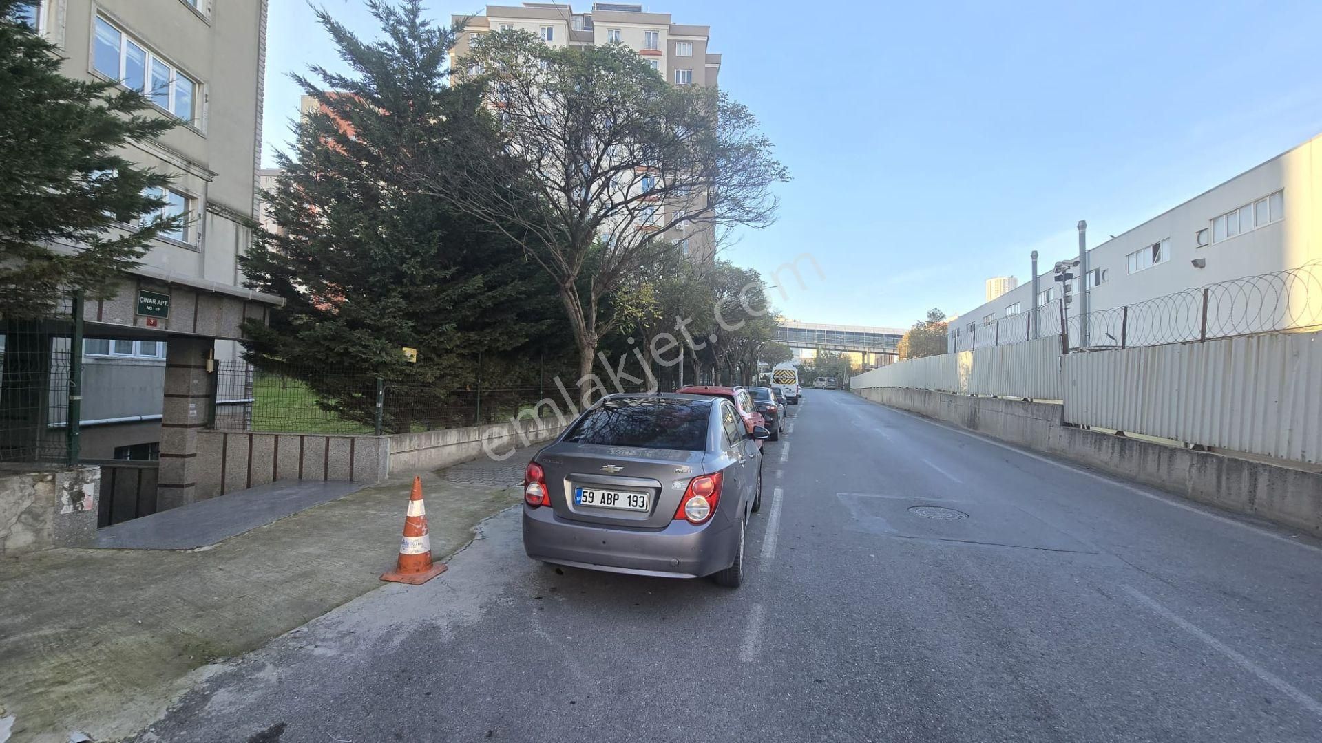 Beylikdüzü Adnan Kahveci Mah. 200 M² İçi Yapılı 4+2 Dubleks Daire - Görsel 35