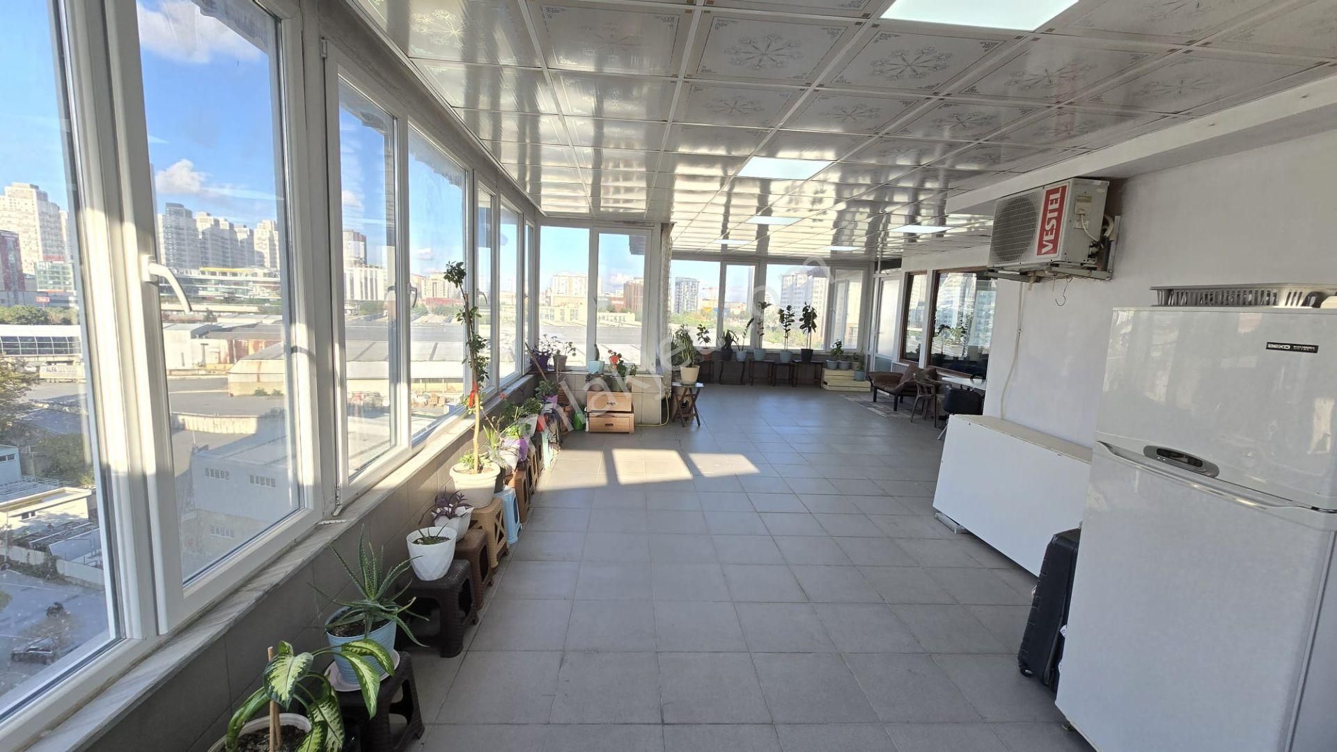 Beylikdüzü Adnan Kahveci Mah. 200 M² İçi Yapılı 4+2 Dubleks Daire - Görsel 31