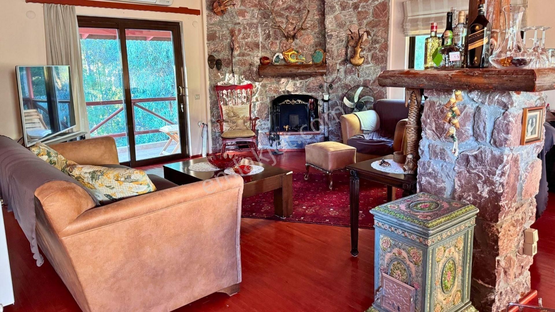Hisarönü Özel İskeleli 3+1 Taş Villa - Turizm Yatırım Fırsatı - Görsel 3