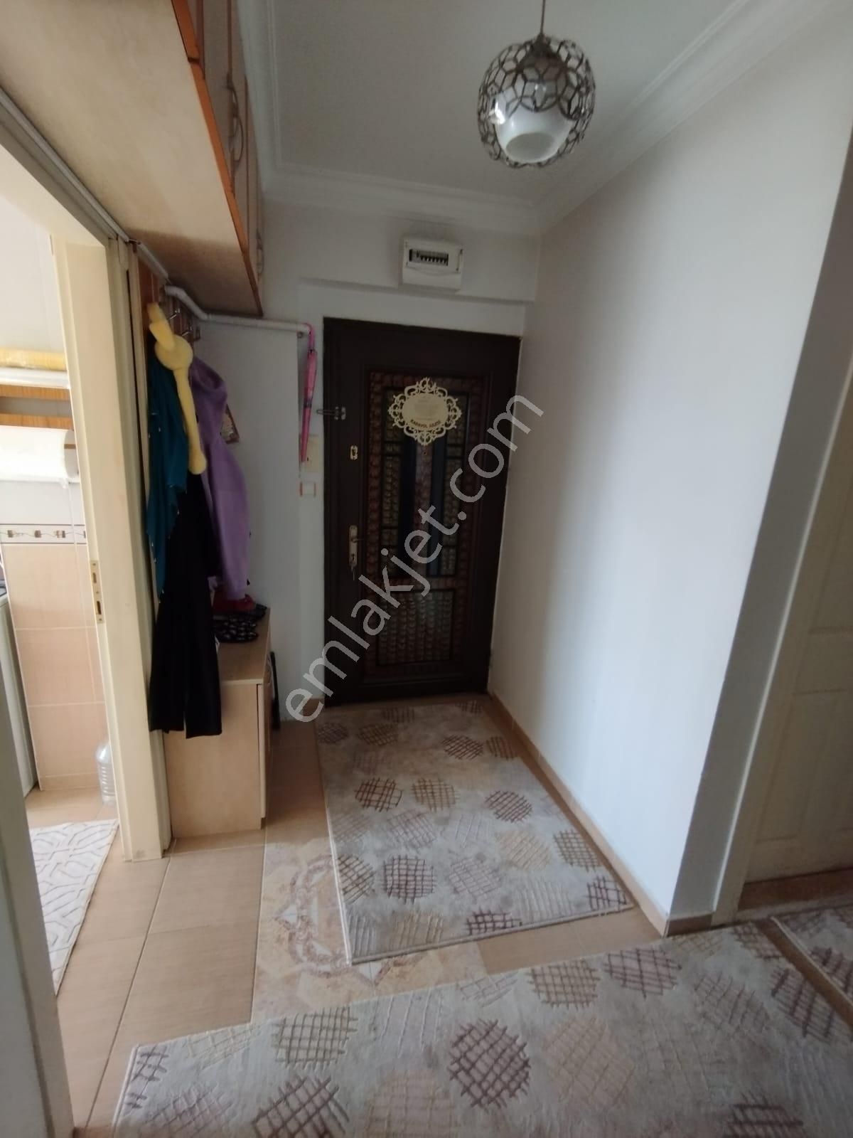 Afyon Eşref Paşa Mahallesinde Satılık 3+1 Daire - Görsel 15