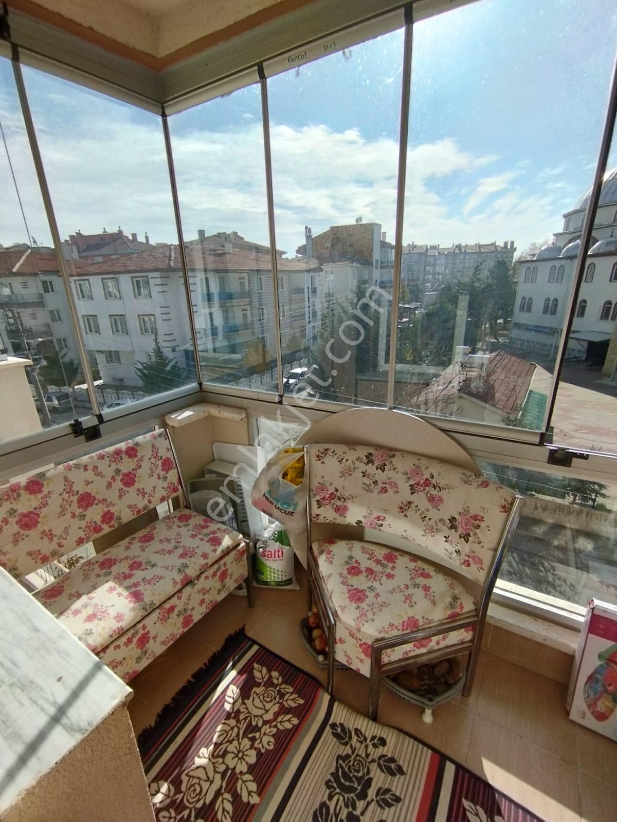 Afyon Eşref Paşa Mahallesinde Satılık 3+1 Daire - Görsel 6