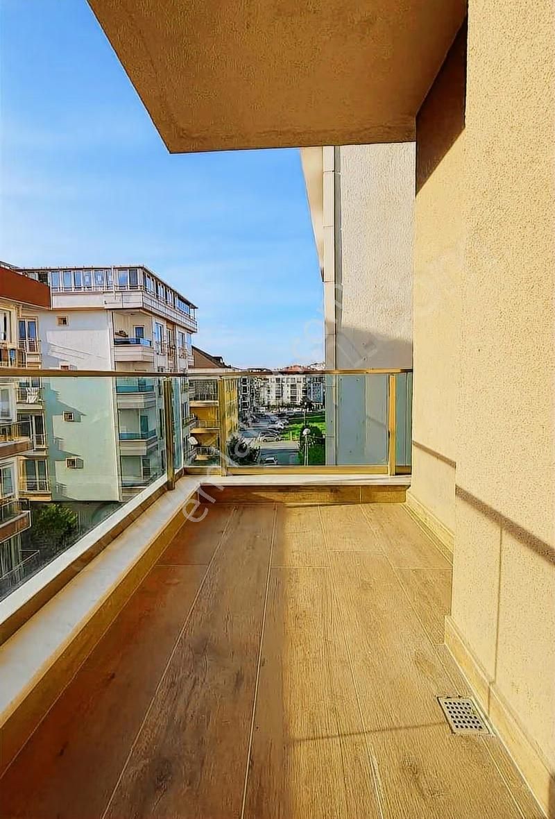 Gayrimenkulist'ten Giyinme Odalı Geniş 2+1 - Görsel 9