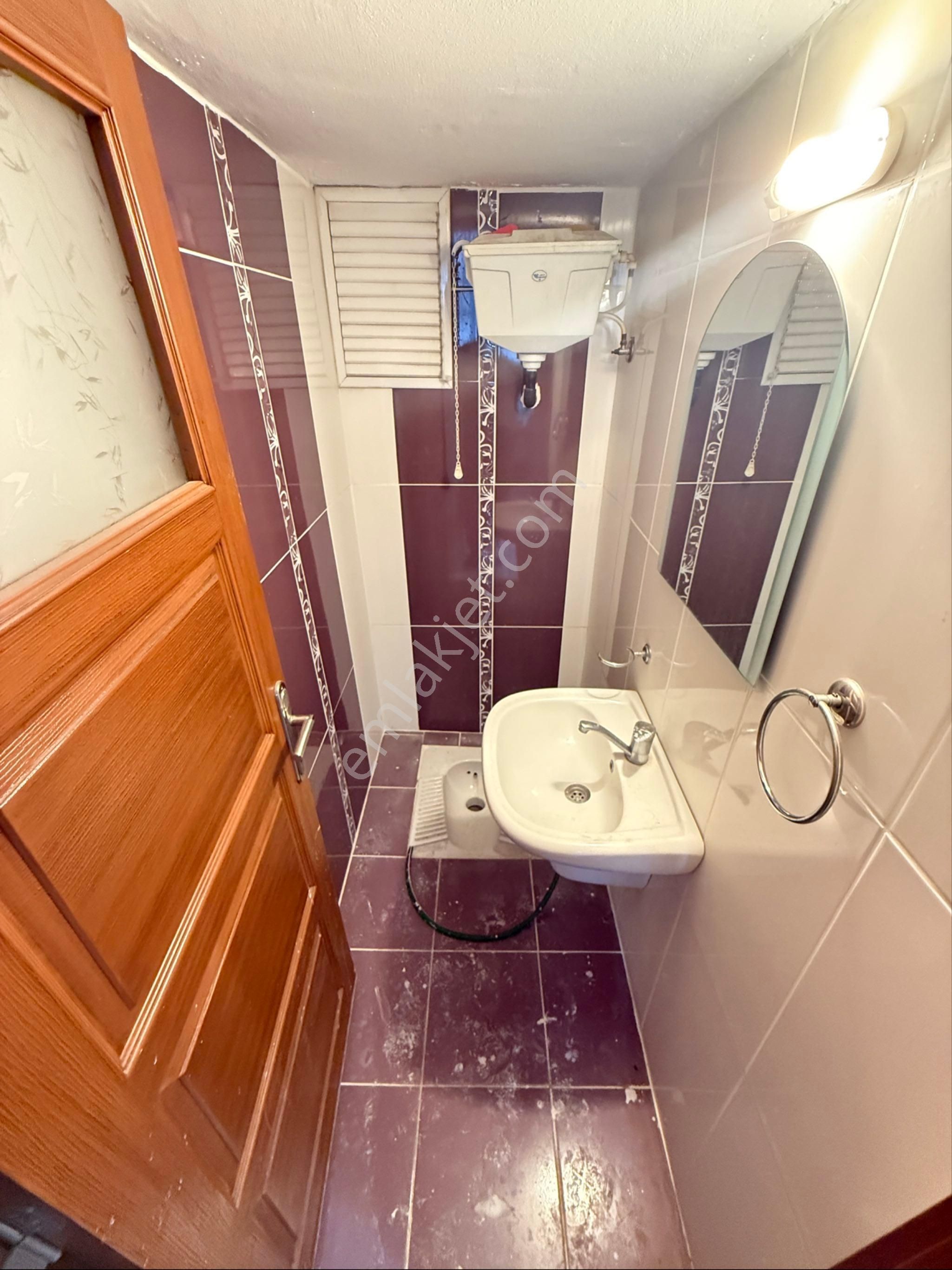 Remint’den Mahfesiğmaz Mahalelsinde 3*1 Kapalı Mutfak Dirrk Hasarsız Satılık Daire Kaçmaz Fiyat!! - Görsel 5