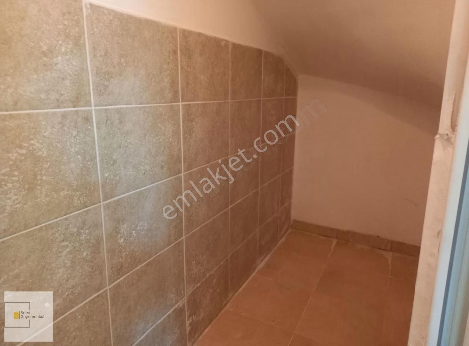Bağcılar Kazım Karabekir De 240 M² Depolu Dükkan - Görsel 10