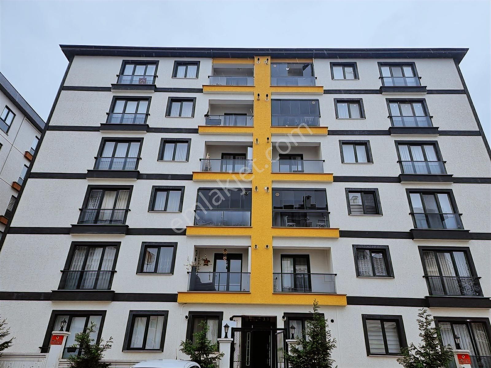 Tuzla Yayla Mahallesinde Merkezde 2+1 Satılık Fırsat Daire - Görsel 13