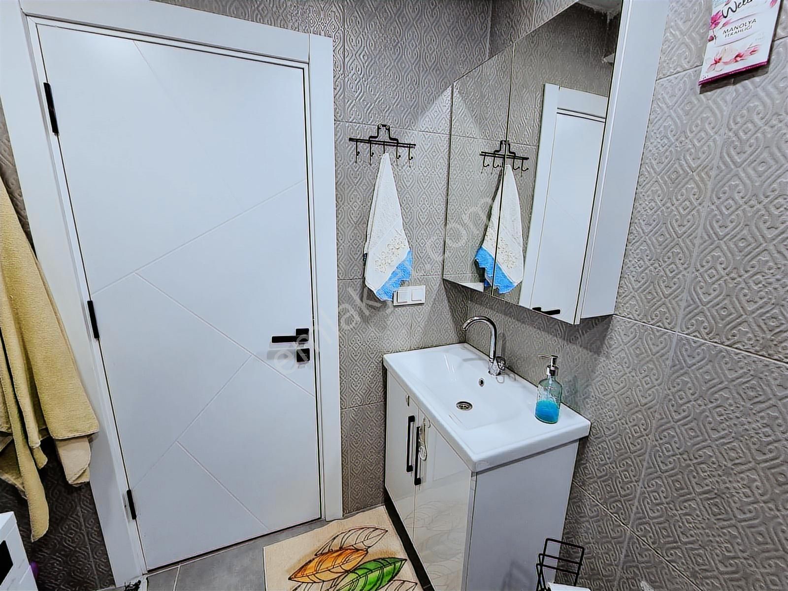 Tuzla Yayla Mahallesinde Merkezde 2+1 Satılık Fırsat Daire - Görsel 8