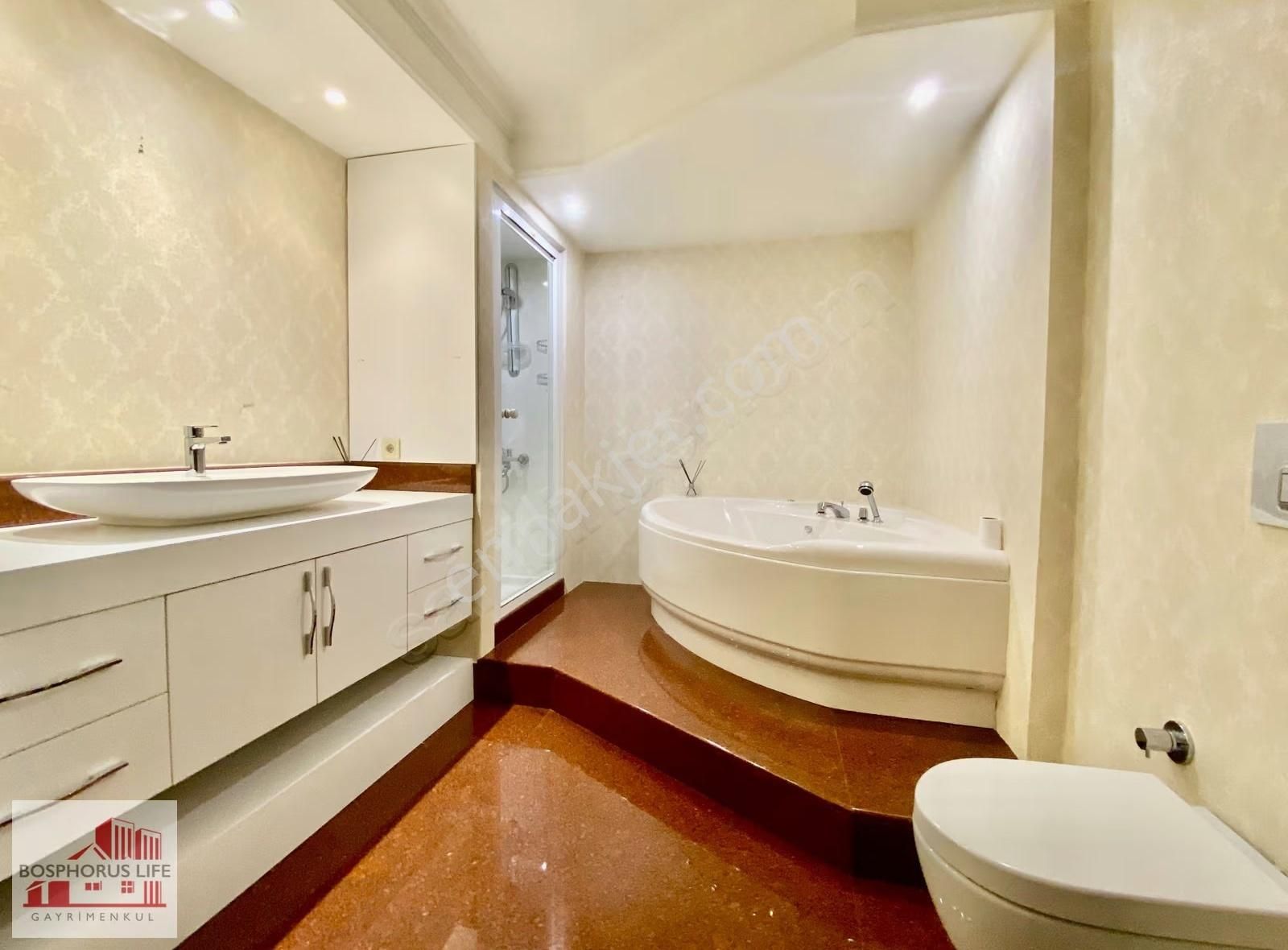 Yeniköy'de Panoramik Boğaz Manzaralı Özel Daire - Görsel 24